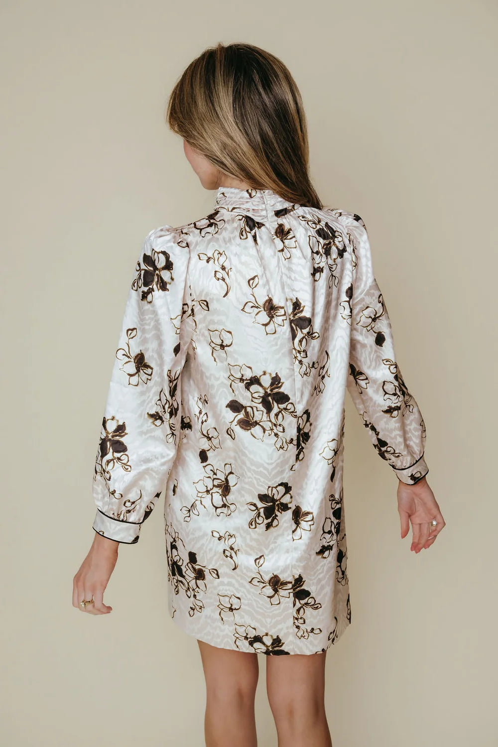 Lalrd01 Ink Sketch Shift Dress