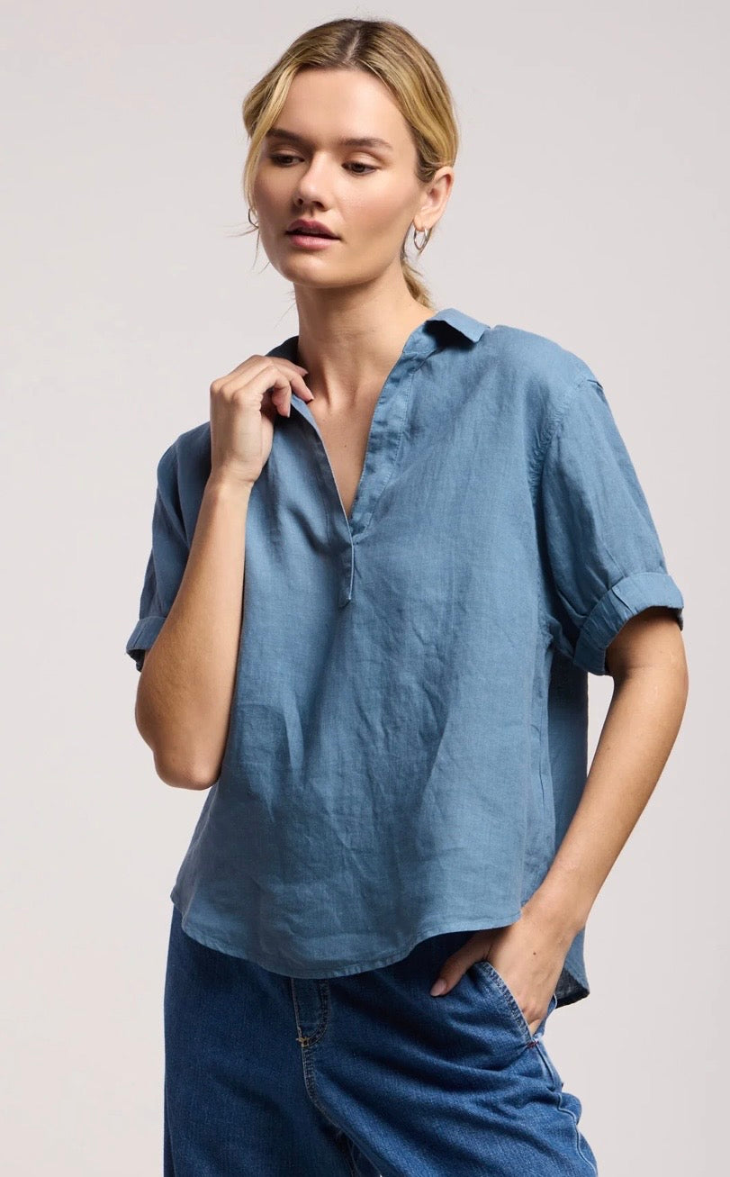Vevivi Blue Linen Henley Top