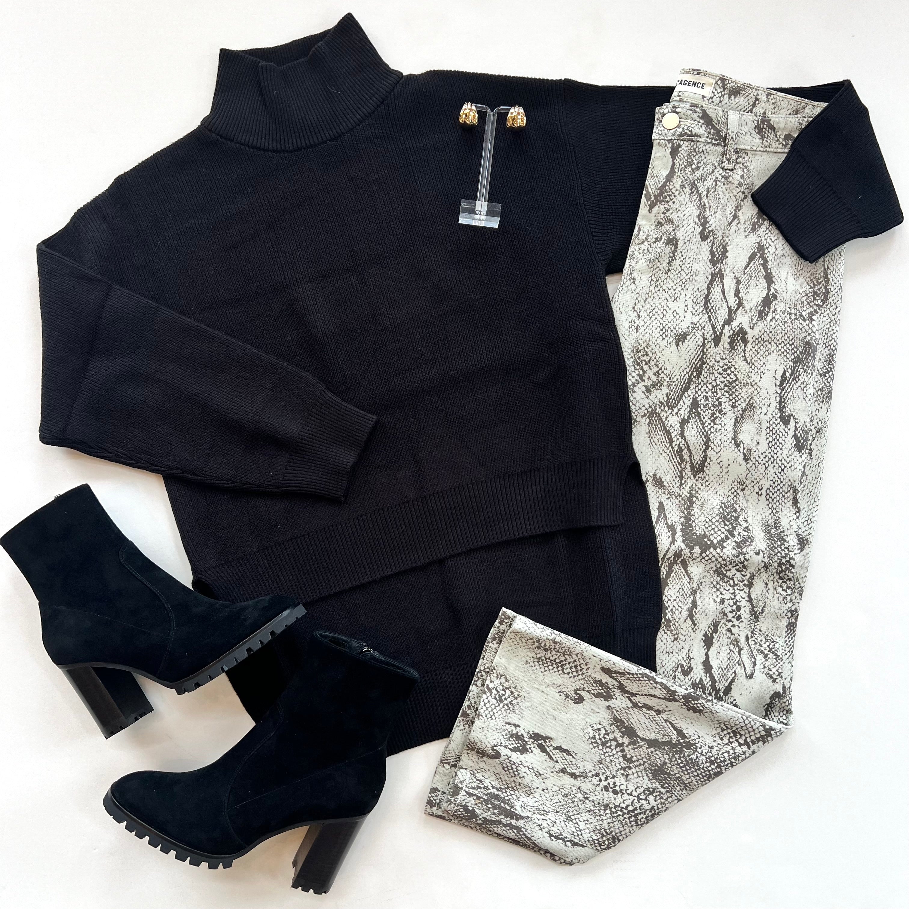 Ankf4014 High Low Turtleneck - Black