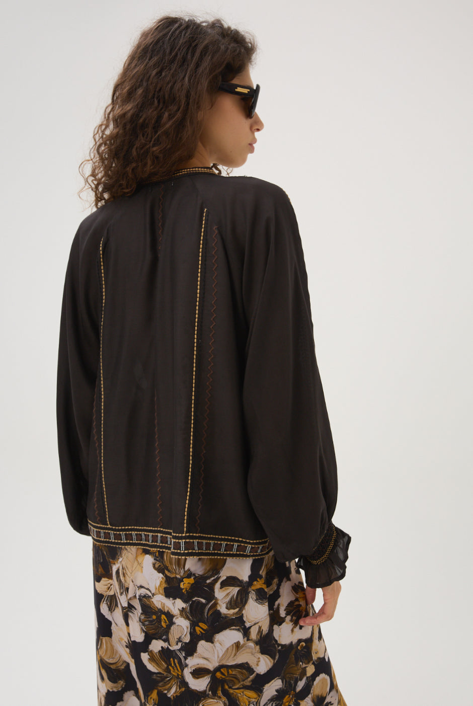 Ma0040 Embroidered Boho Blouse