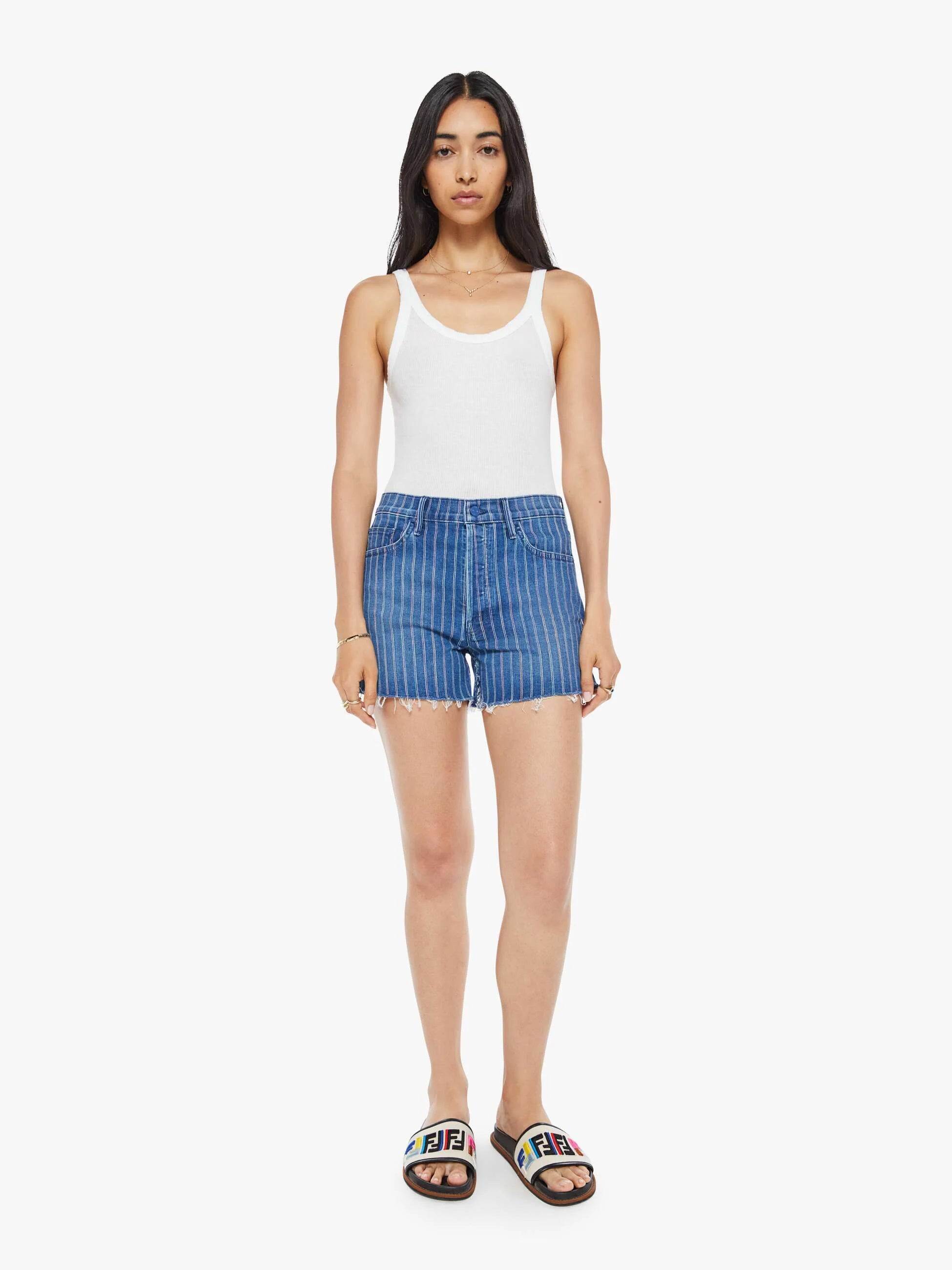 Mo4722 Skipper Short - Sunglasses Strolling
