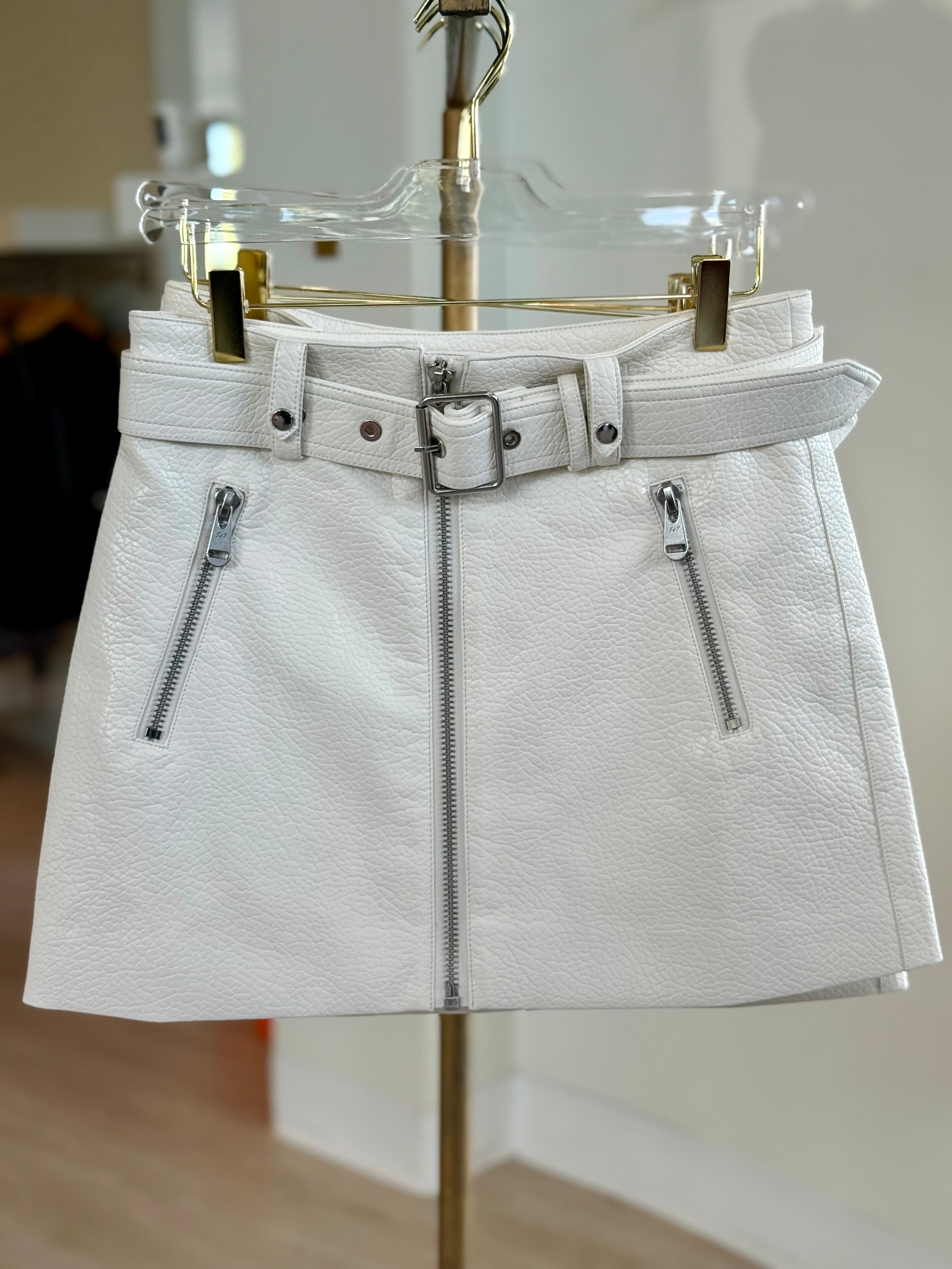 Ci570107 Ivory Skirt