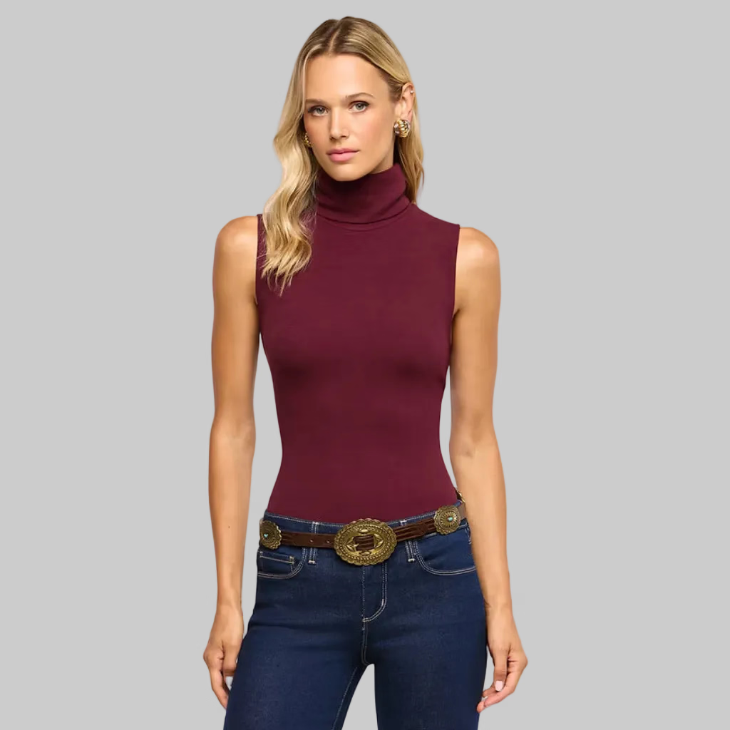 La5561 Sleeveless Wine Turtleneck