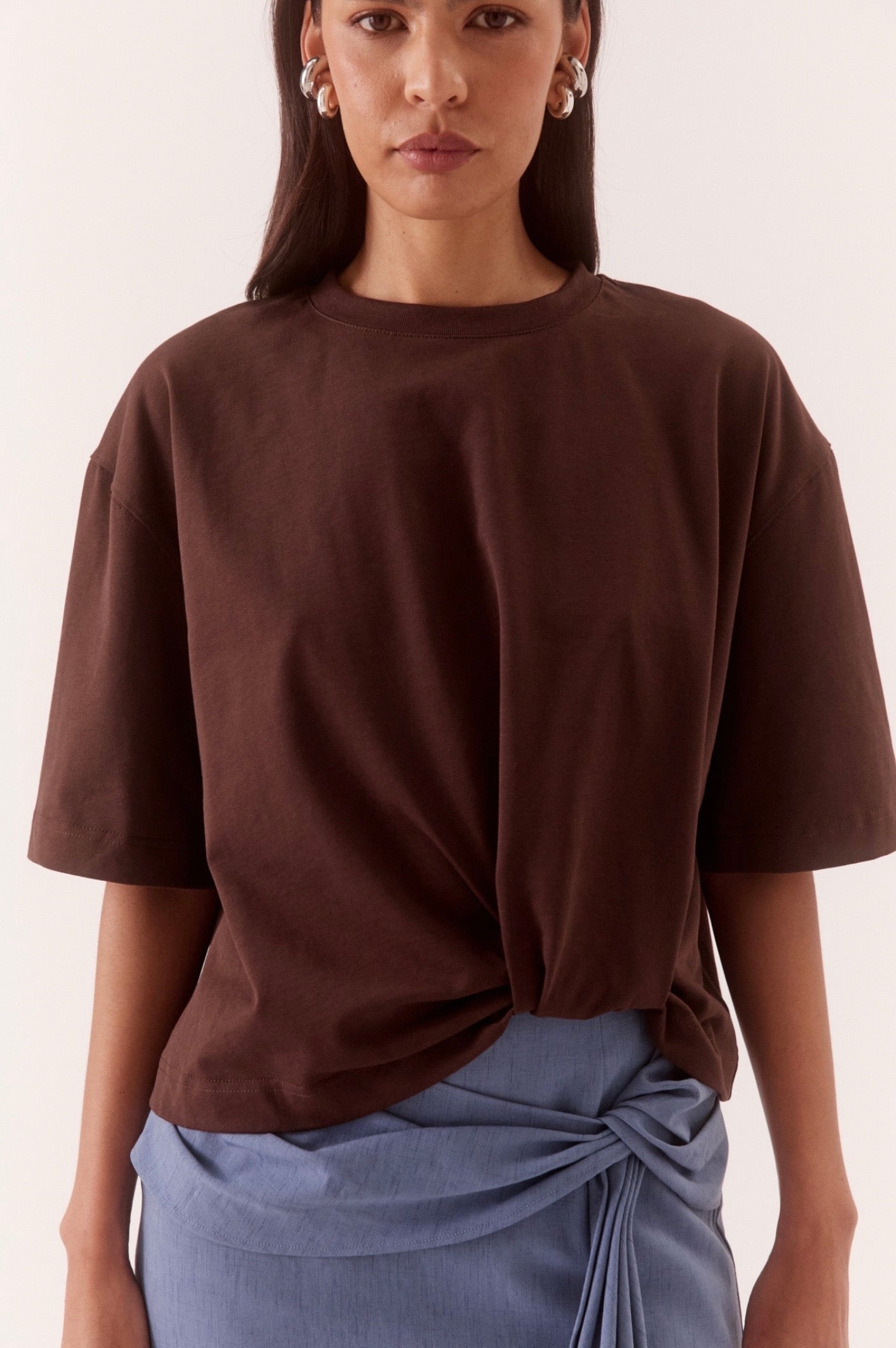 So26050 Chocolate Tee