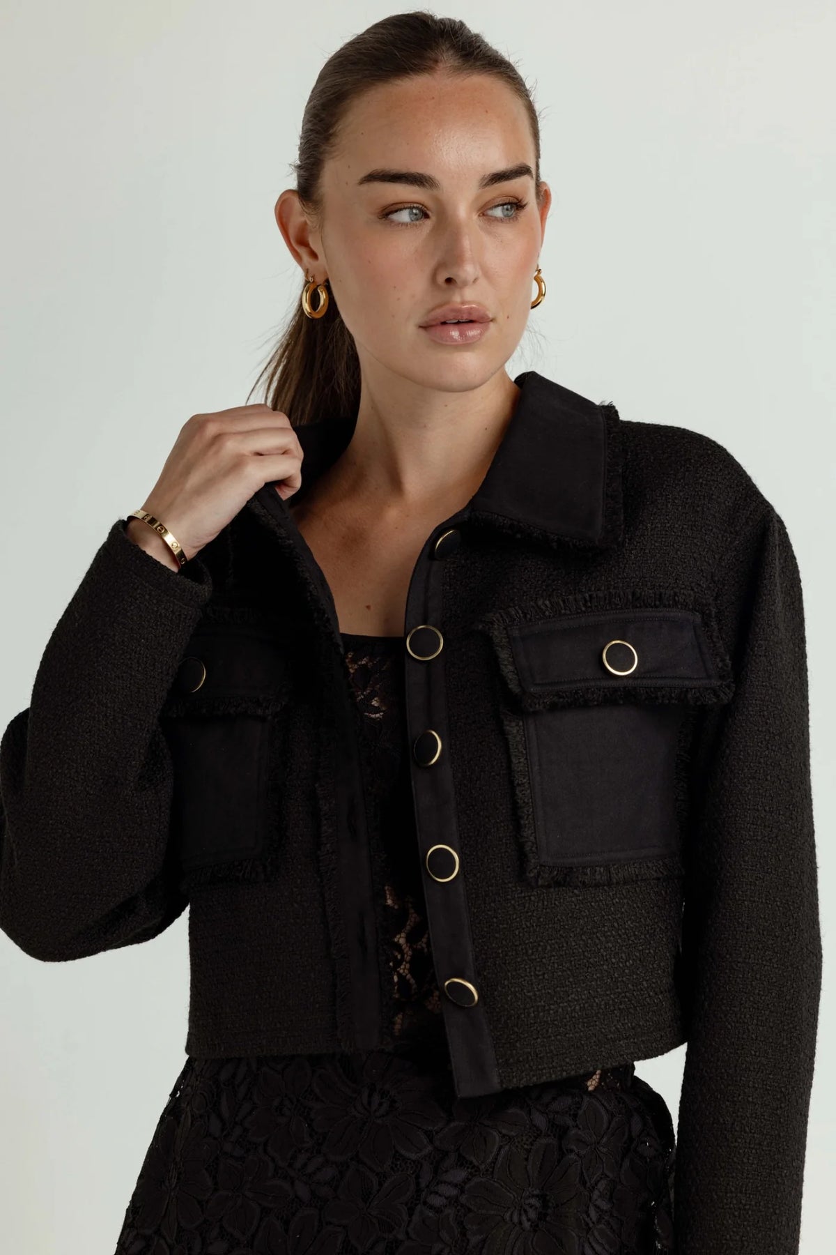 Su172 Black Boucle Jacket