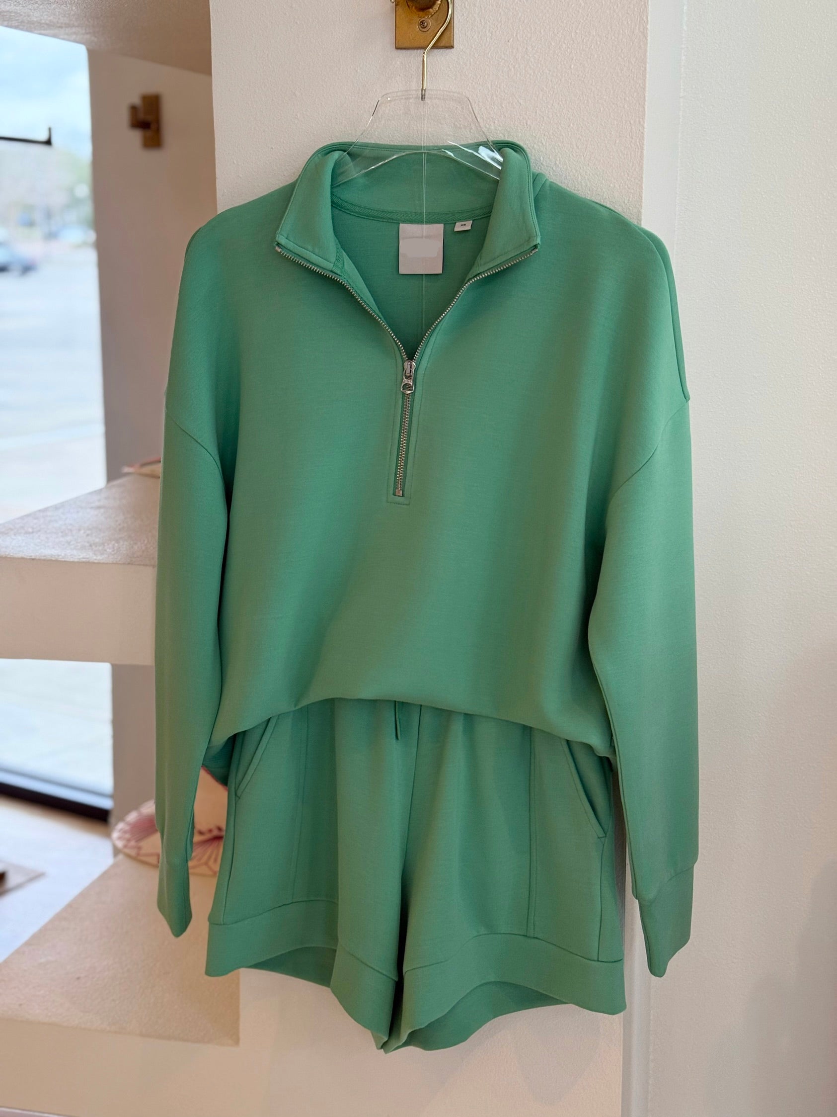 Va03383 Set - Green Sweat Set