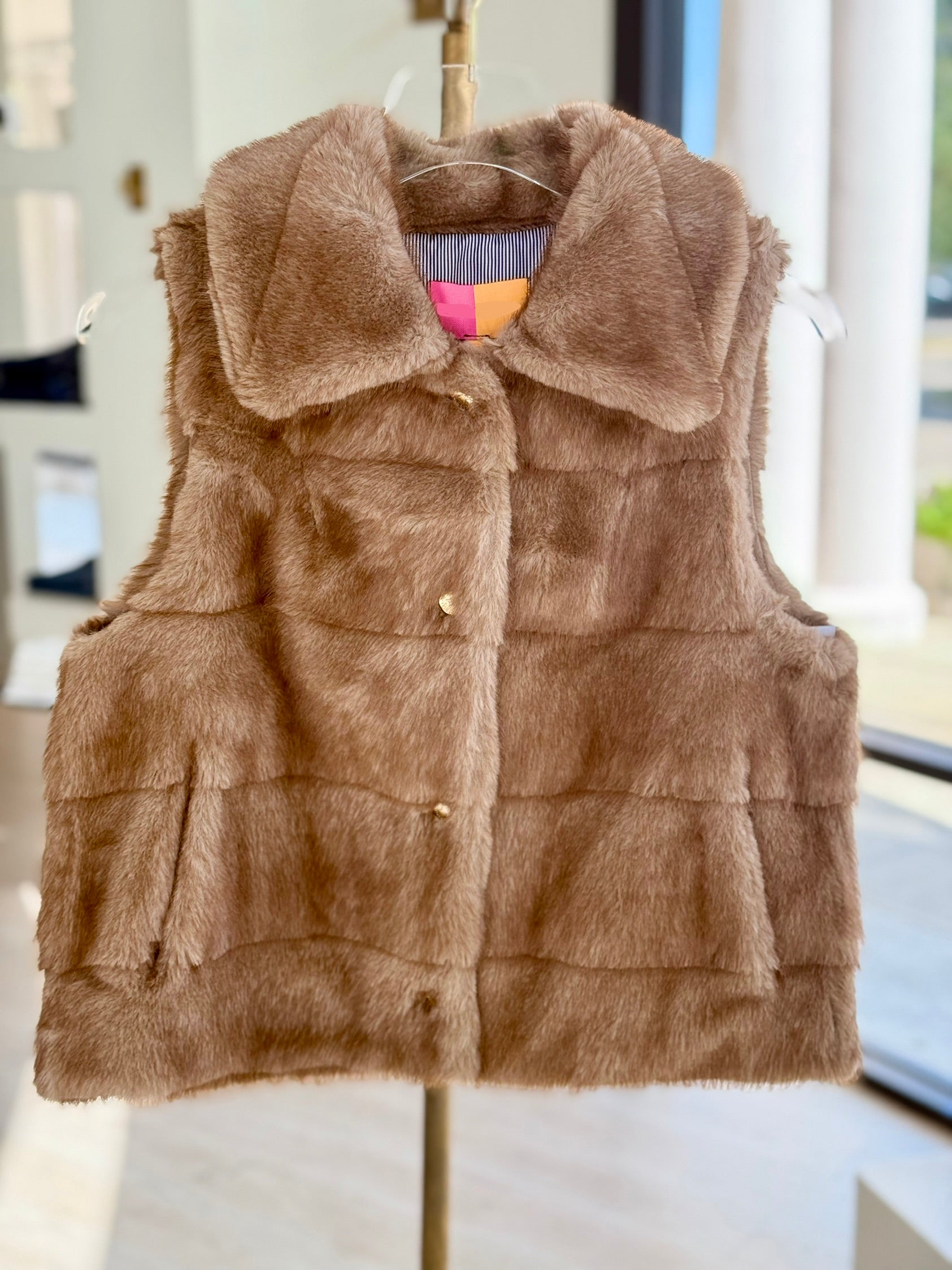 Vi33764 Brown Faux Vest