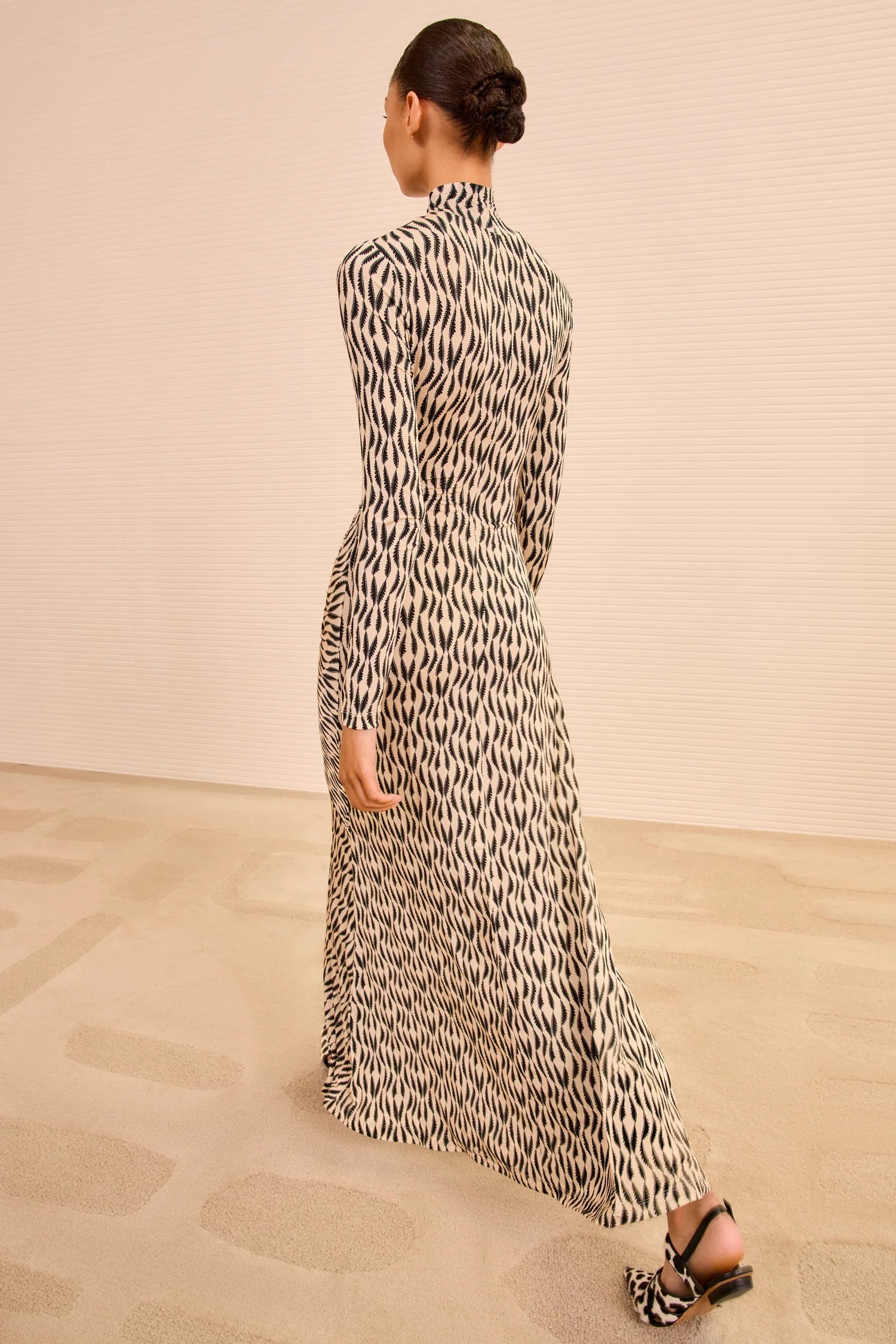 Ul0826 Ruched Turtleneck Dress