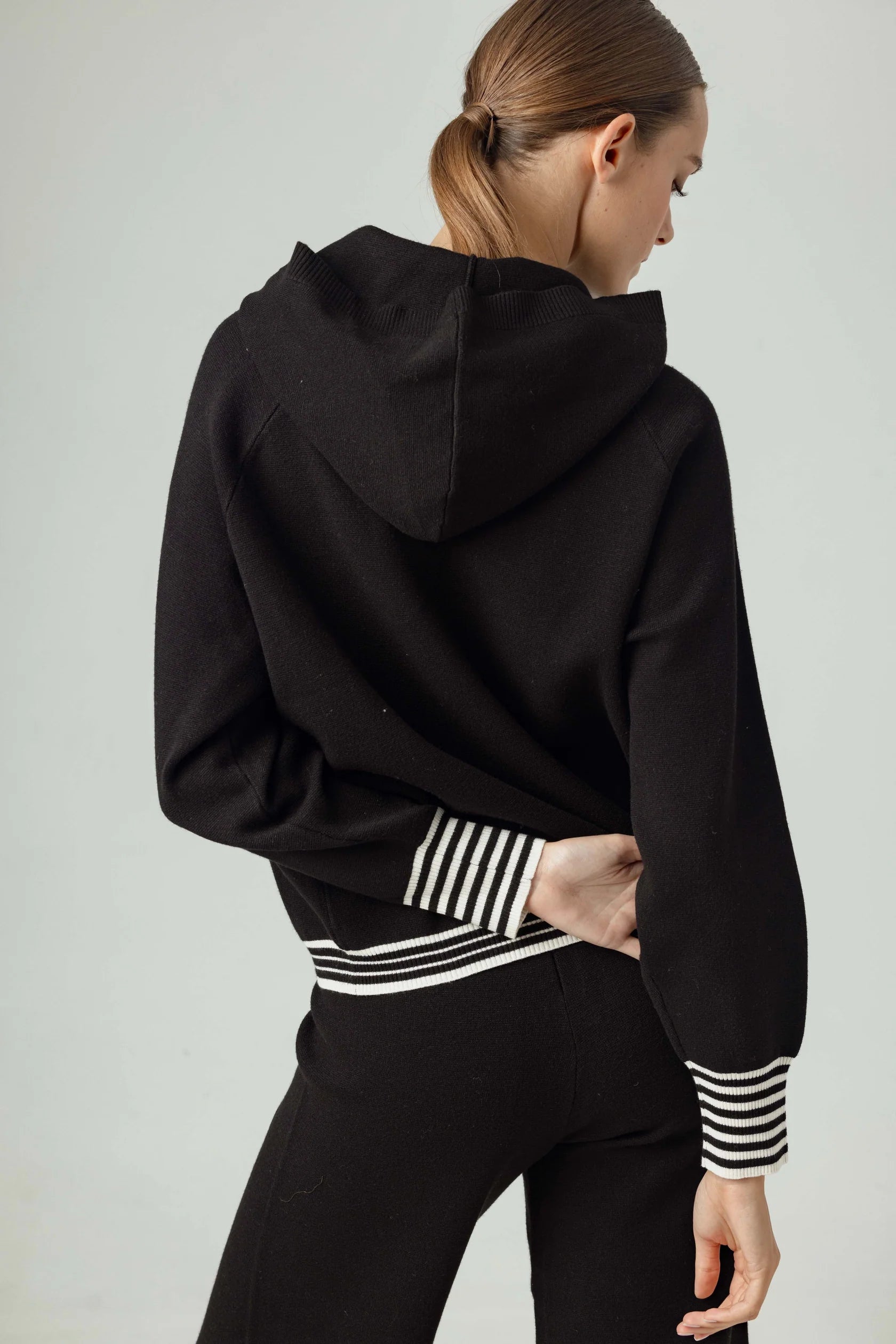 Su124 Sundays Stripe Cuff Hoodie