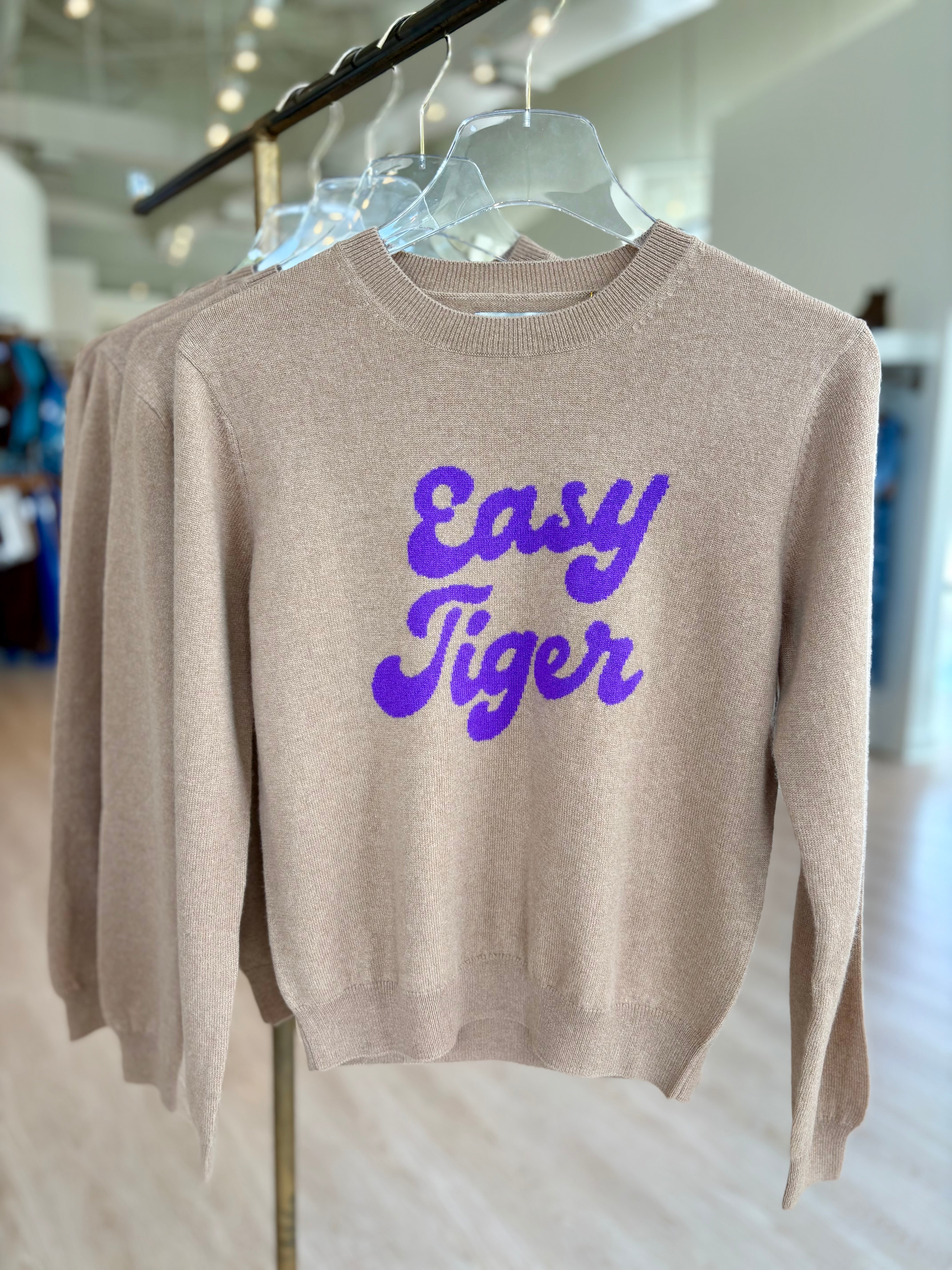 Ju6040 Easy Tiger Crewneck Sweater