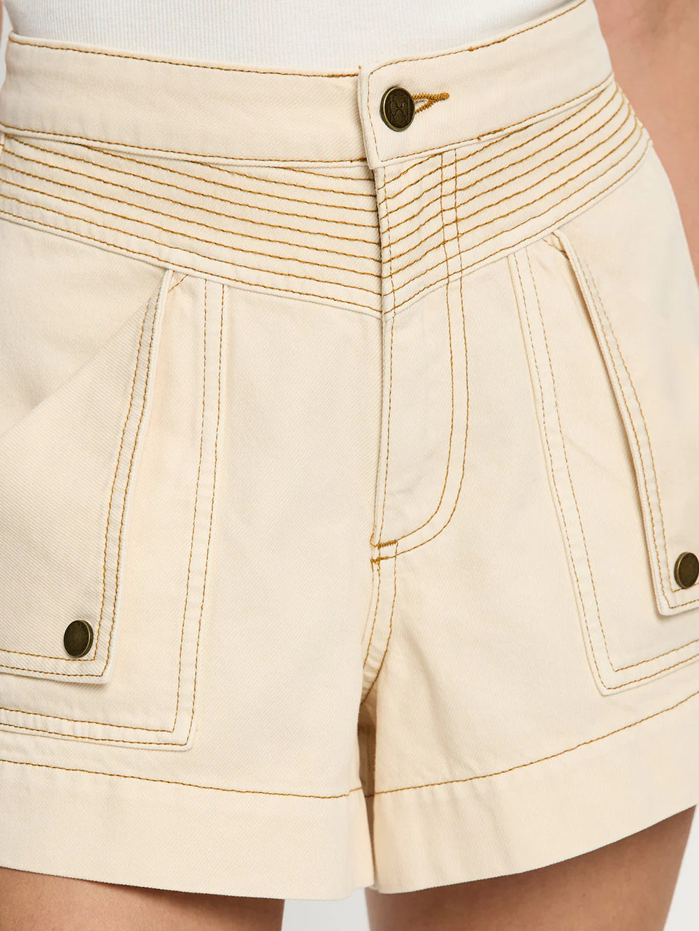 Ki6204 Cream Denim Shorts