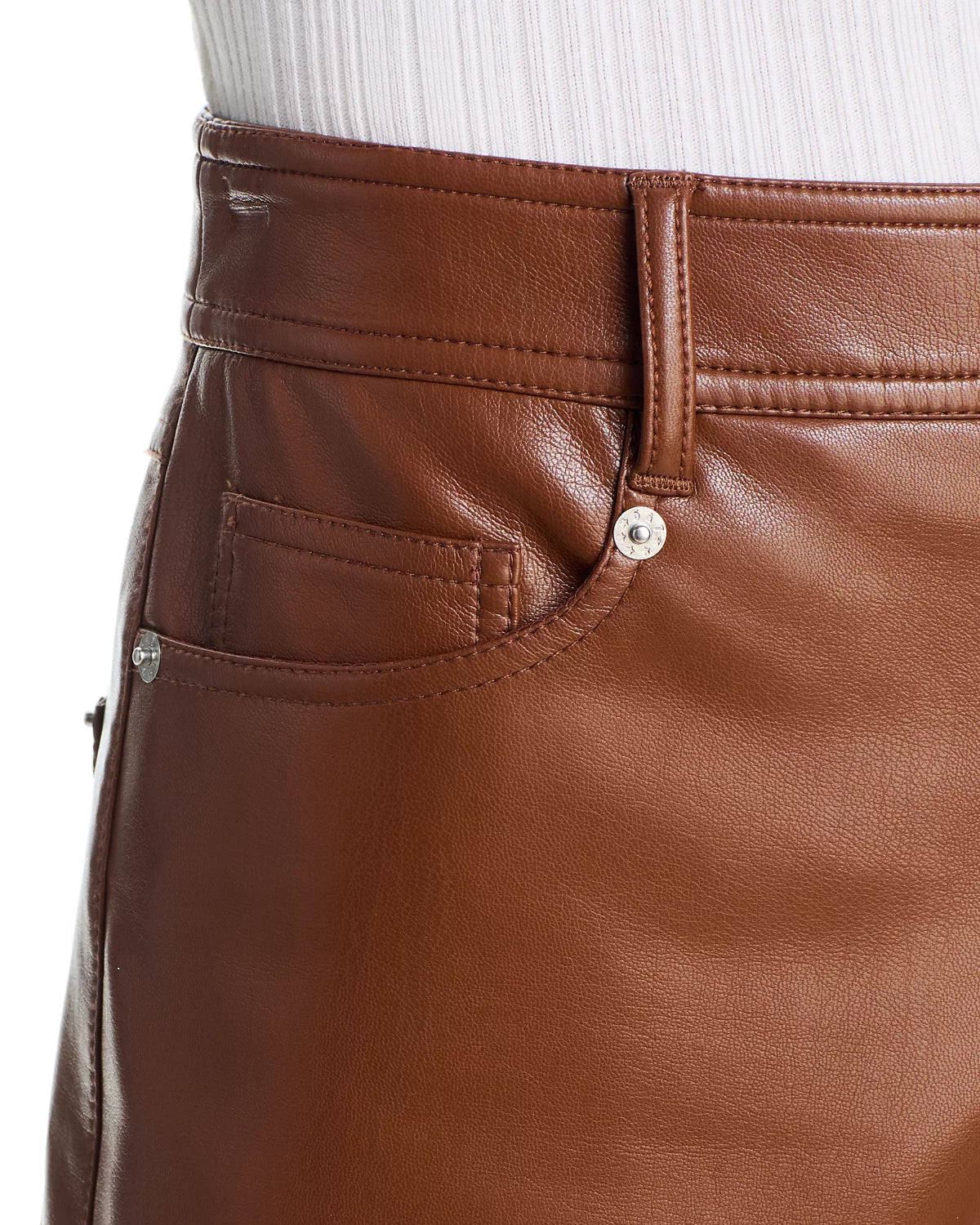 Cizp1351 Faux Leather Short - Brown