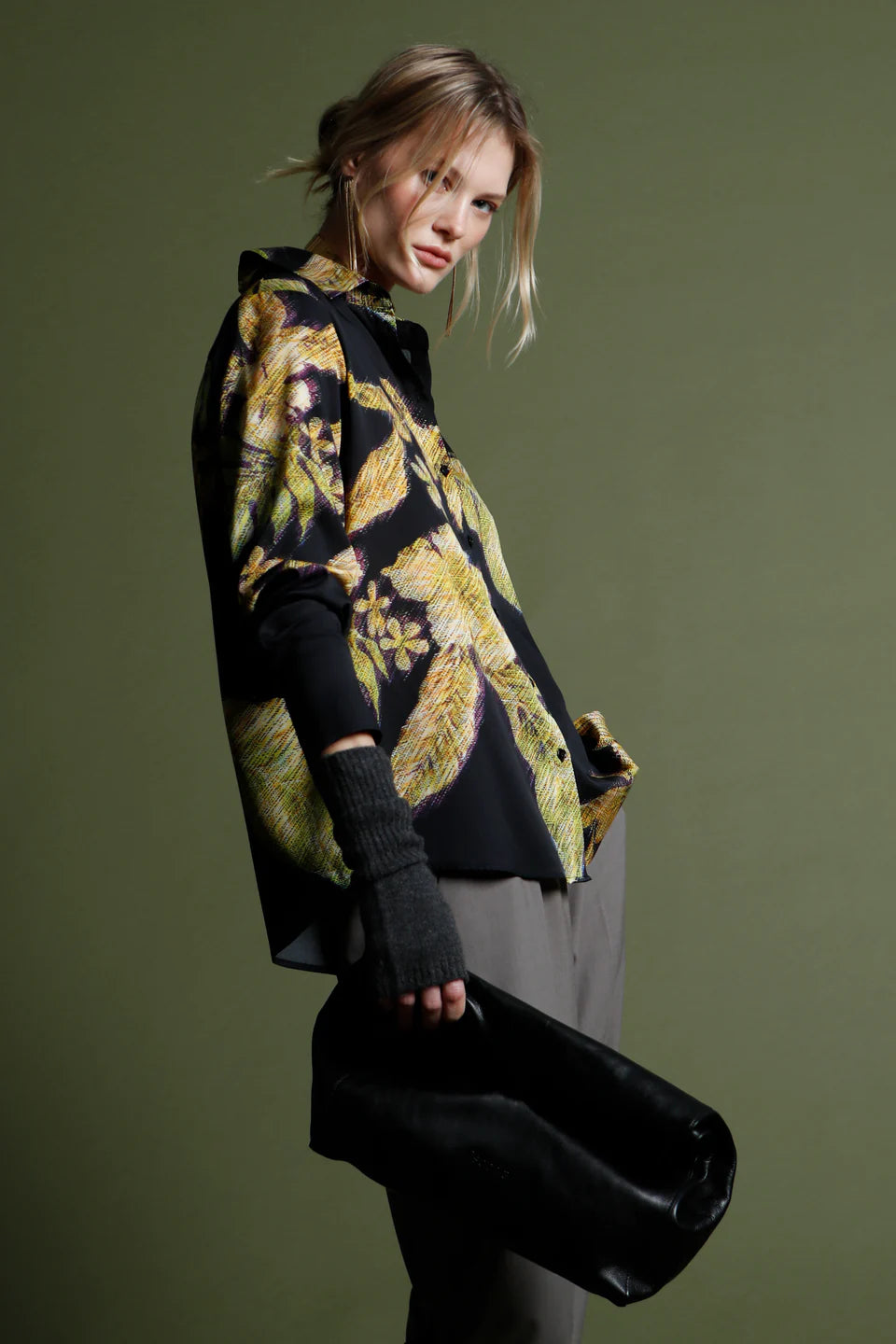 Ps2448 Gilded Whisper Blouse