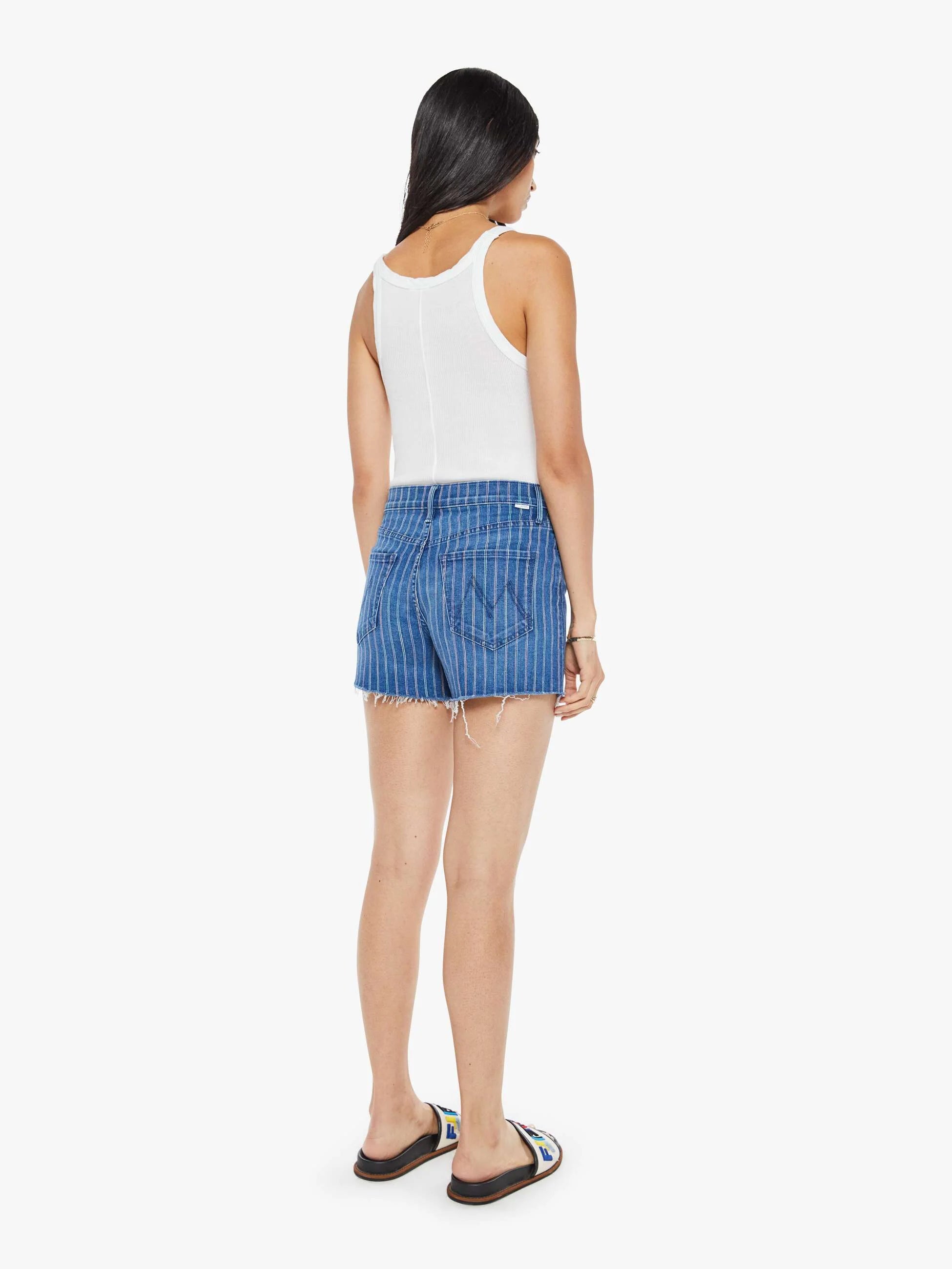 Mo4722 Skipper Short - Sunglasses Strolling