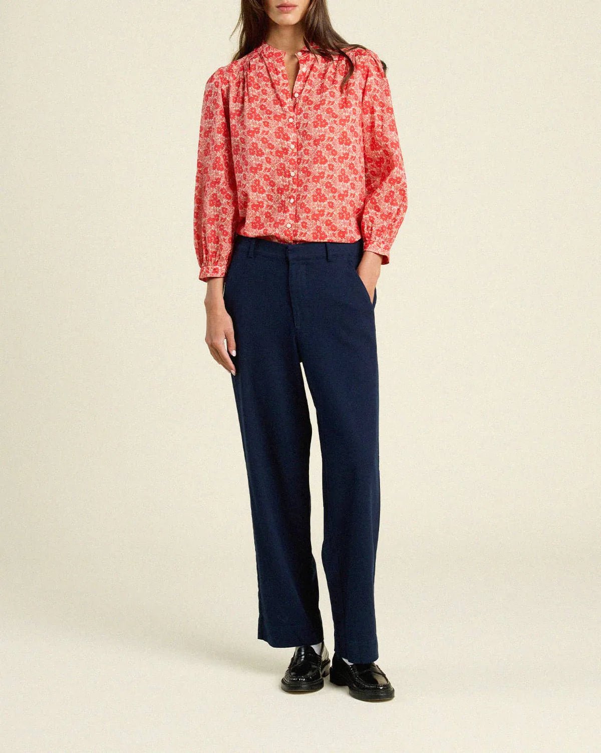 Trw1416 Trovata Red Daisy Long Sleeve Blouse