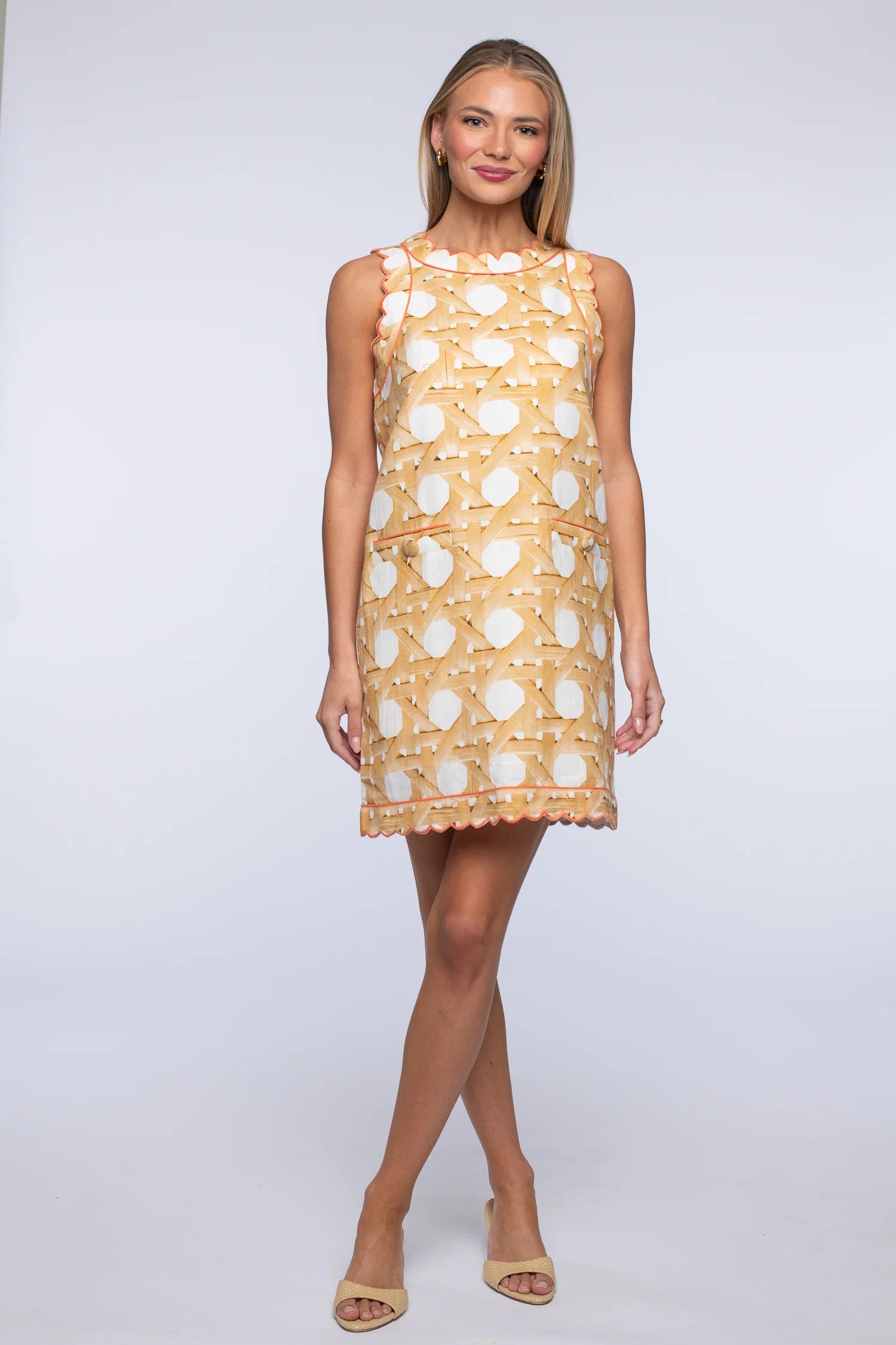 El143314 Wicker Shift Dress