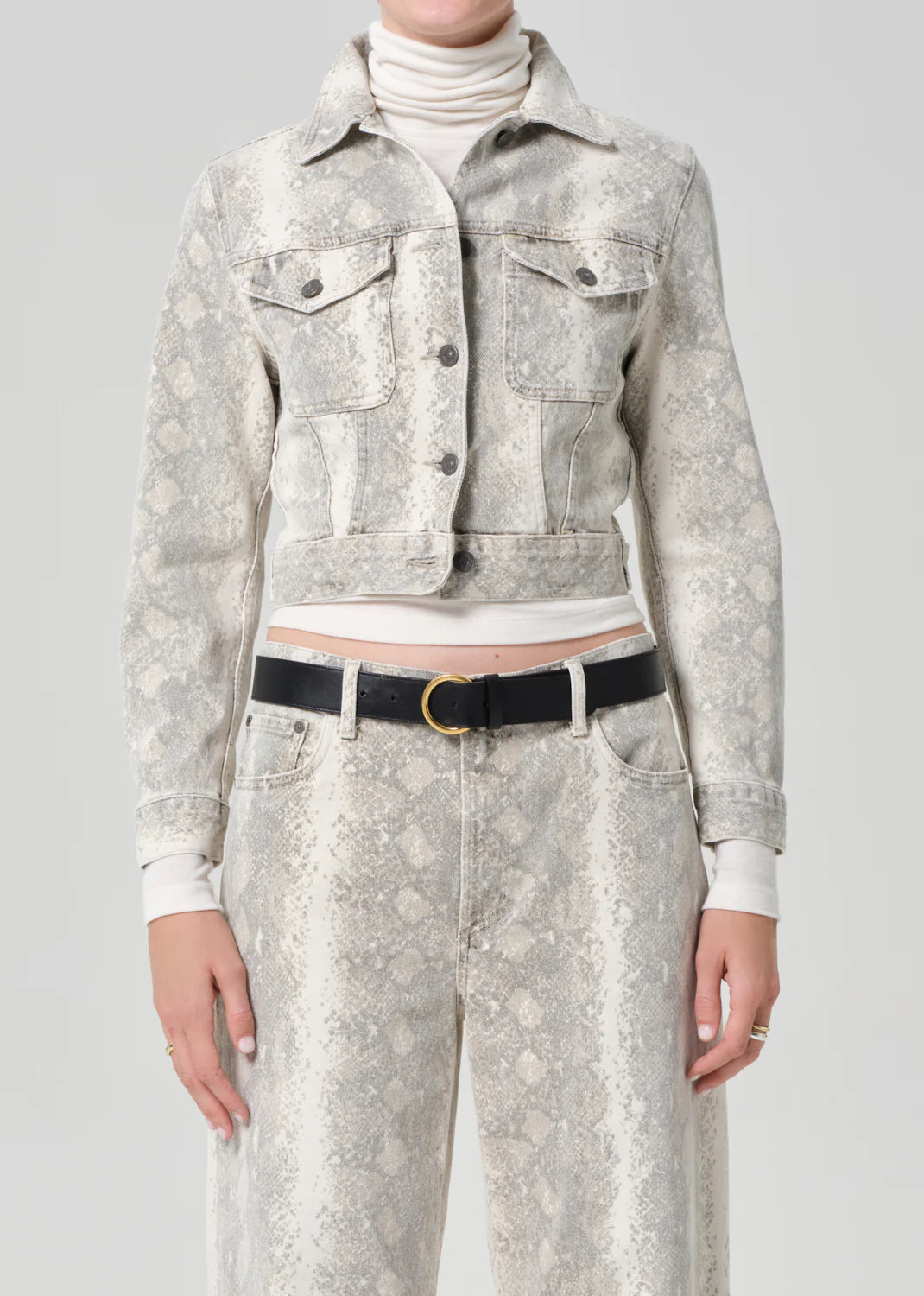 Ci5171 Python Print Shrunken Jacket