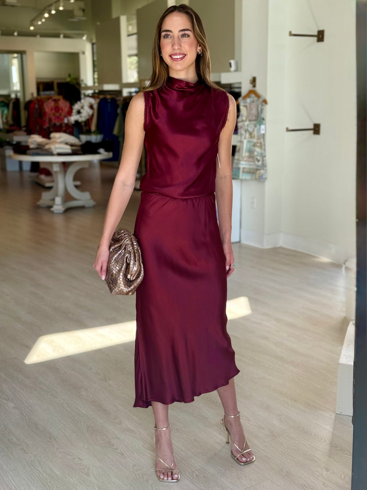 Na21080 Burgundy Satin Tank