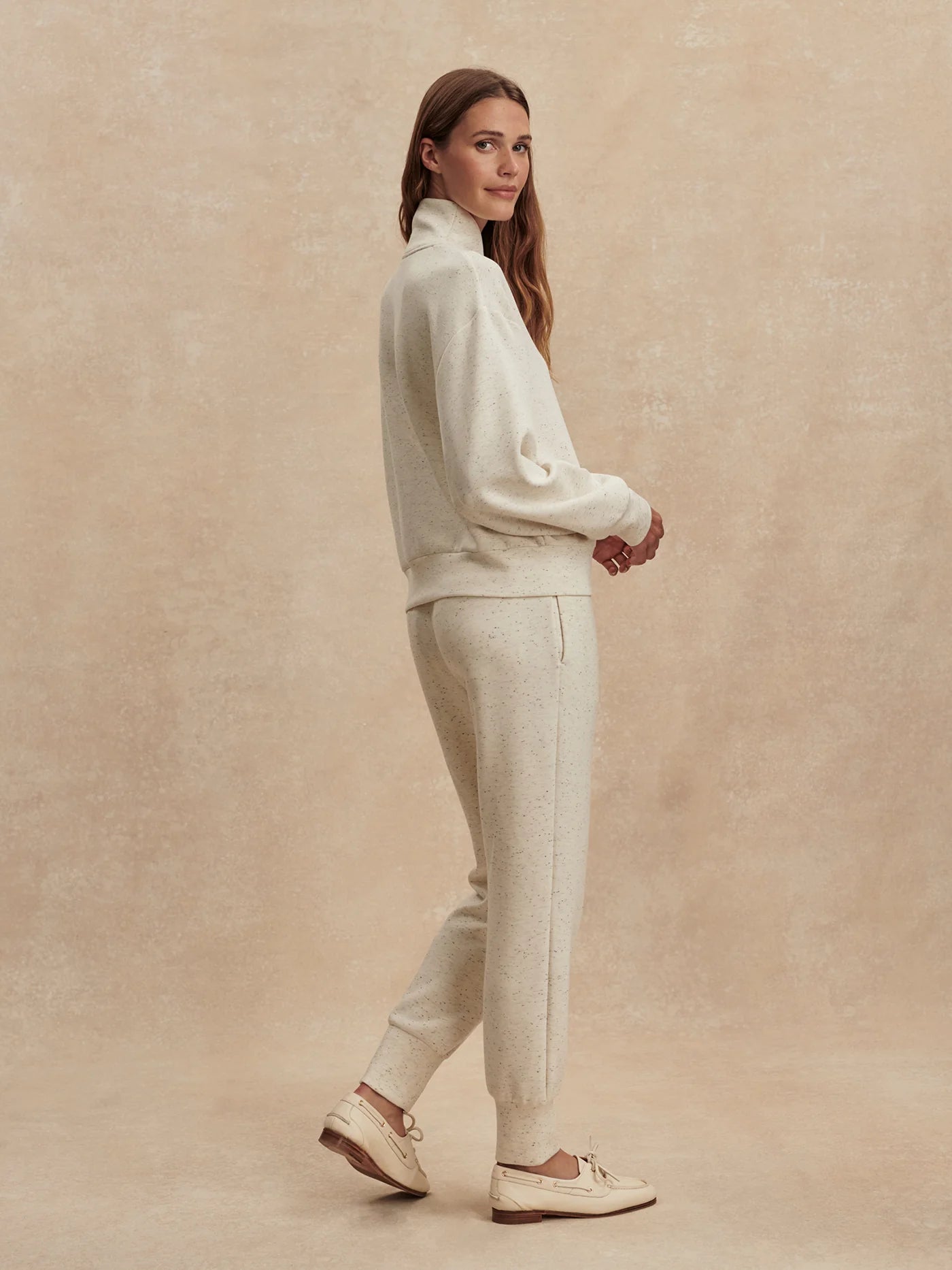 Va1080 Set - Ivory Marl Set