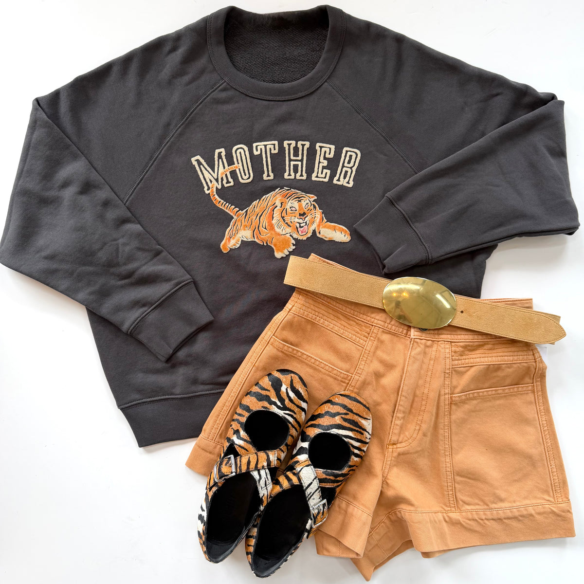 Mo89392 Concert Sweatshirt - Tiger {Pre-order, will arrive by 9/23}