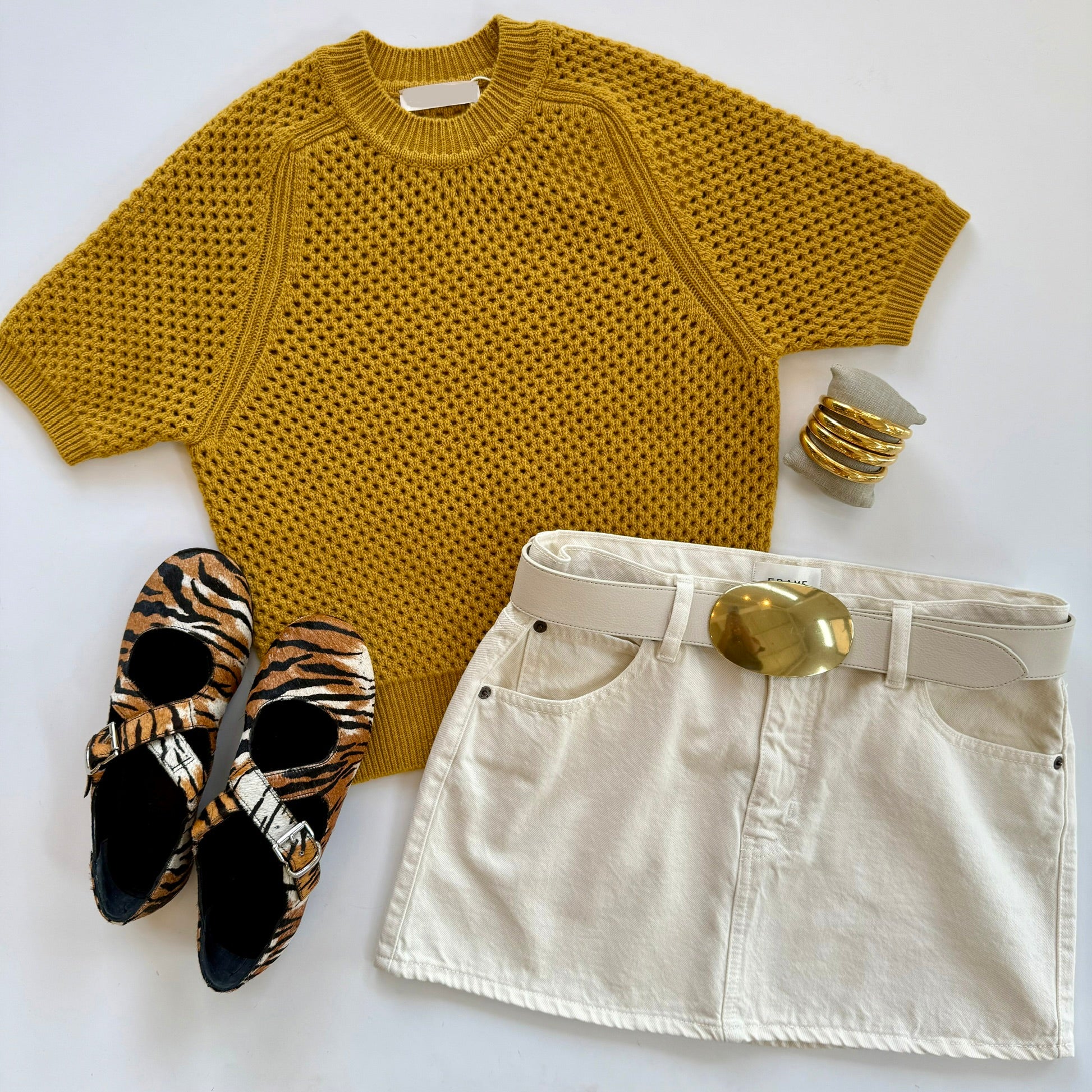 Ul0703 Gold Knit Sweater