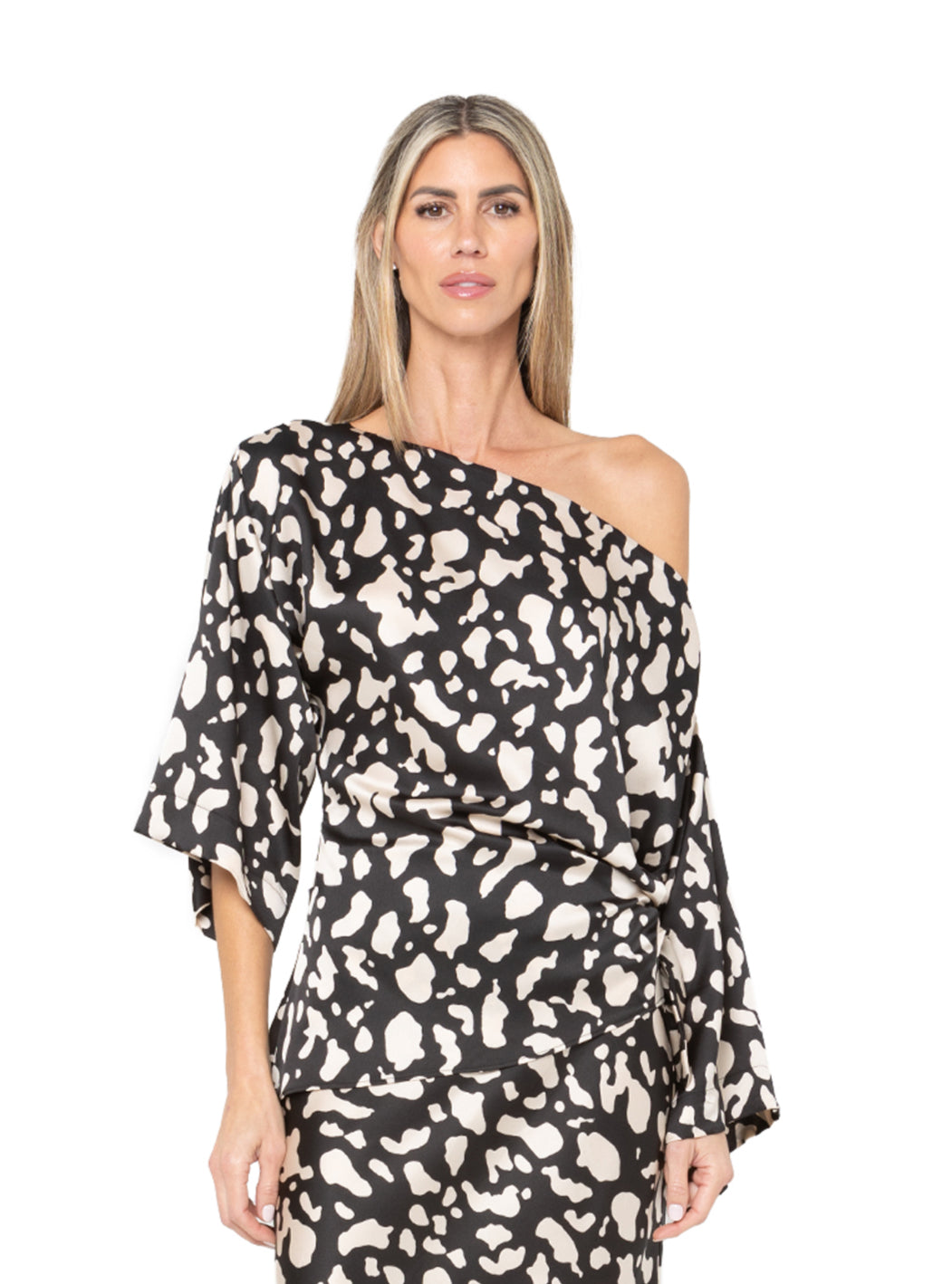 Jbt179 Spotted Off Shoulder Top