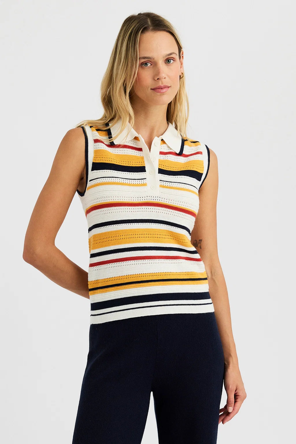 Ongd873 Collared Knit Tank
