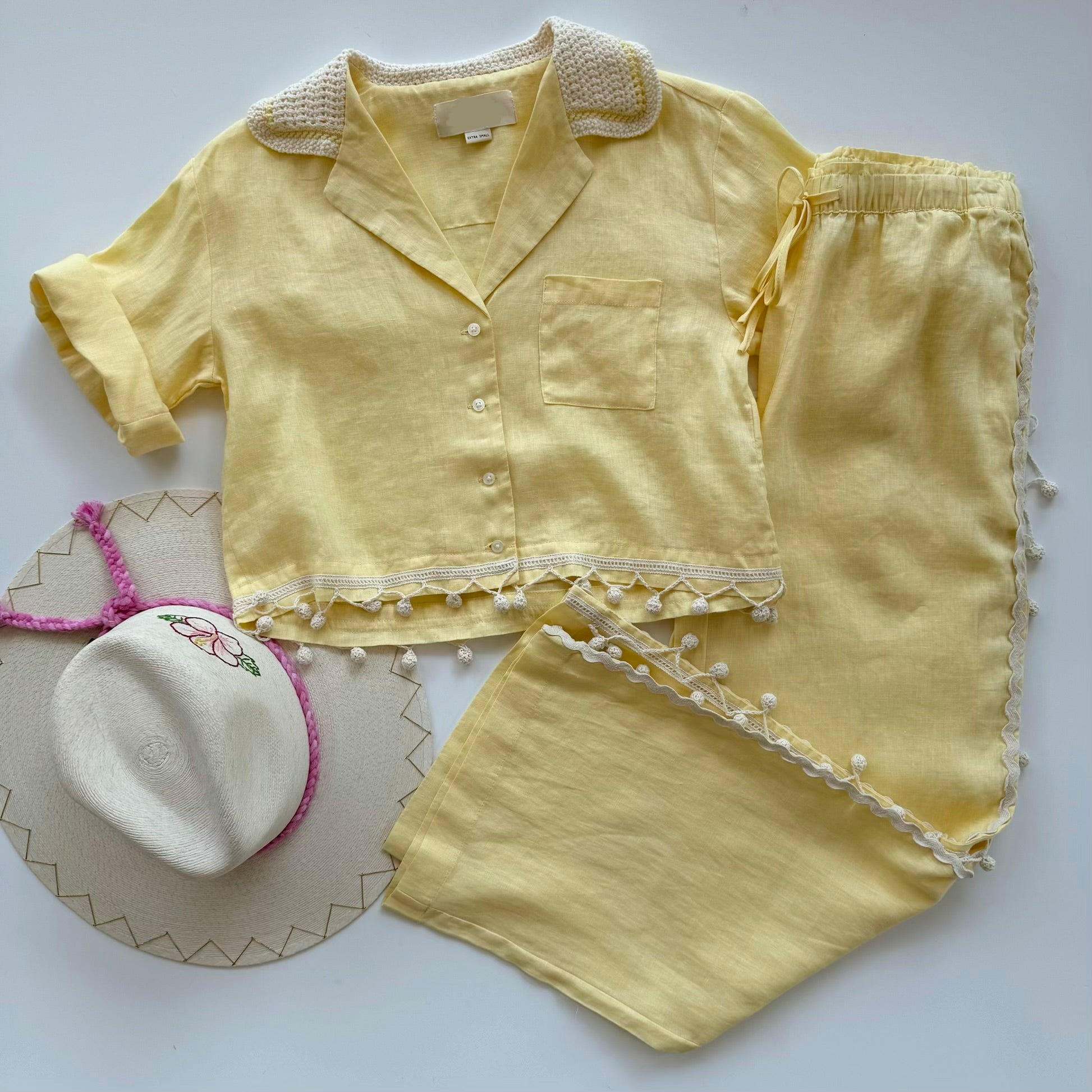 Tr1401 Yellow Pom Pom Pant