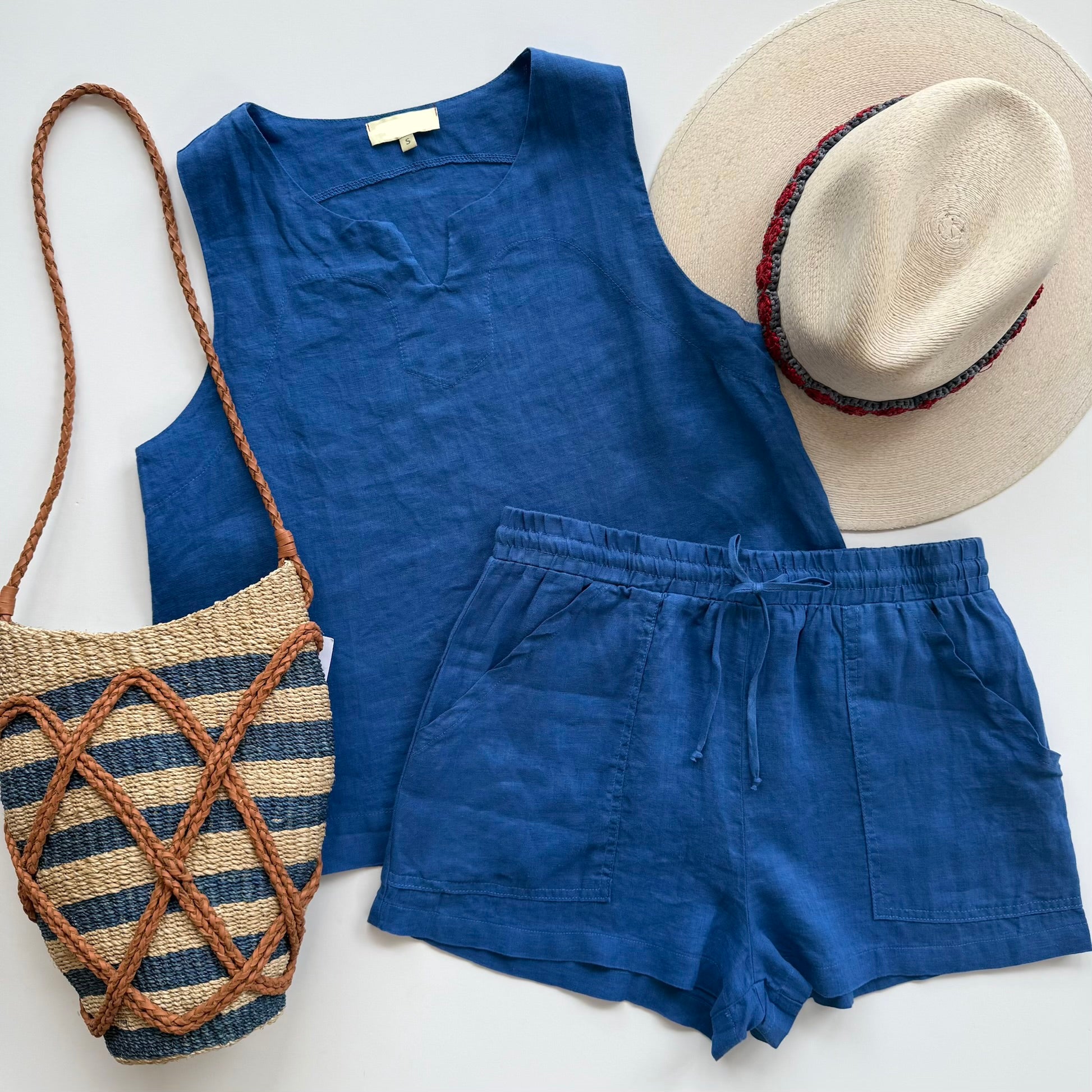 St1676 Blue linen Tank