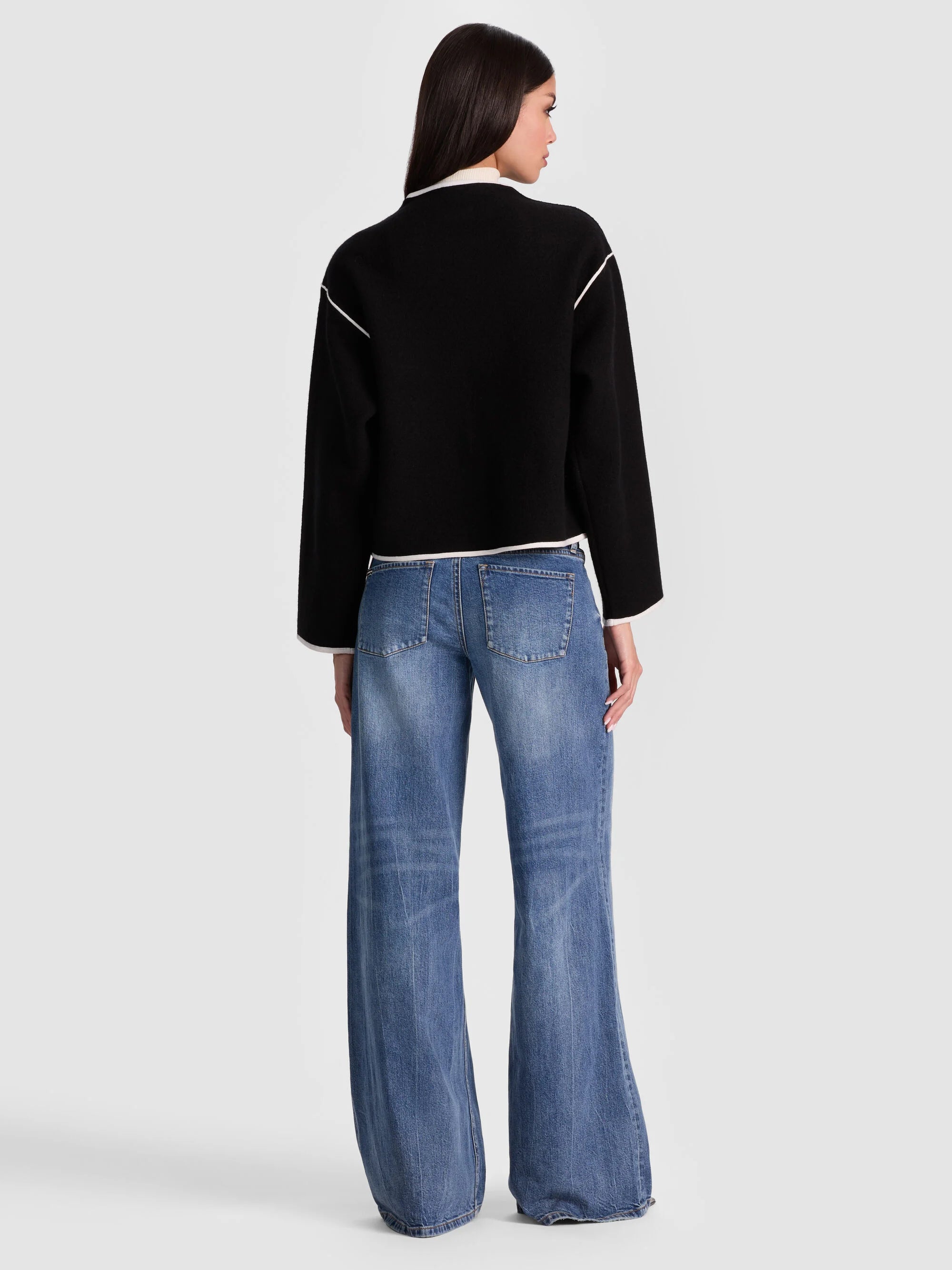Al584735 Black Sweater Jacket
