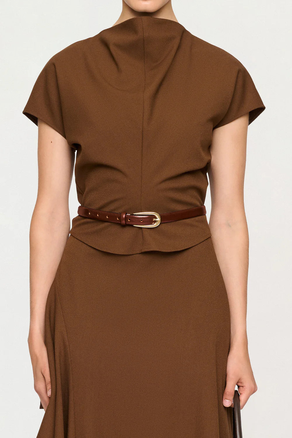 Cl1707b Chestnut Sculptural Top