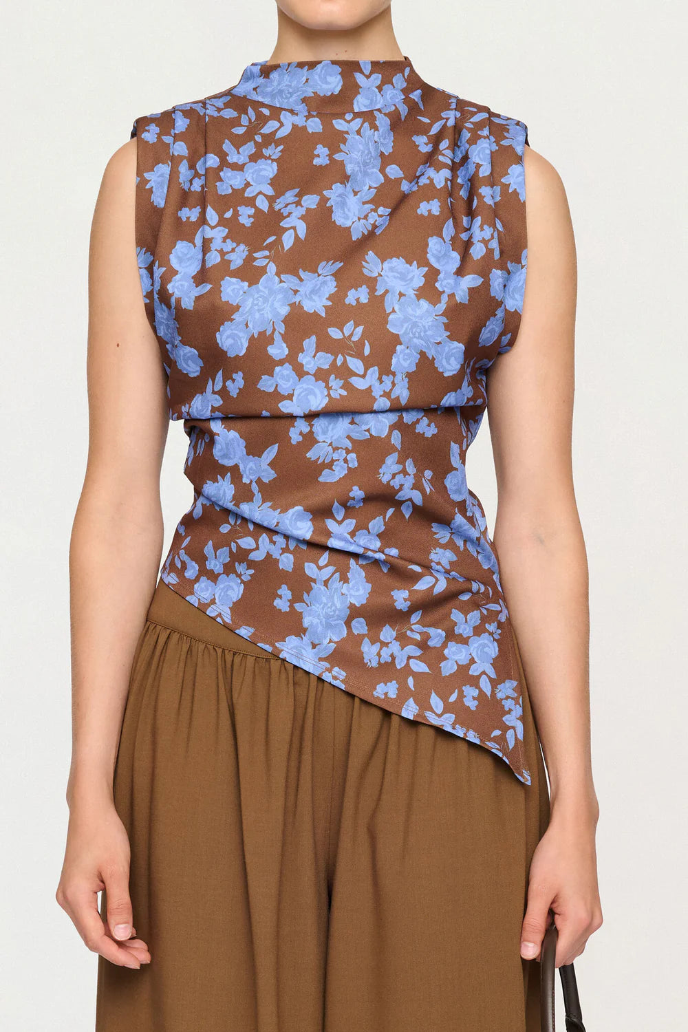 Cl1751 Bluebell Bloom Structured Top