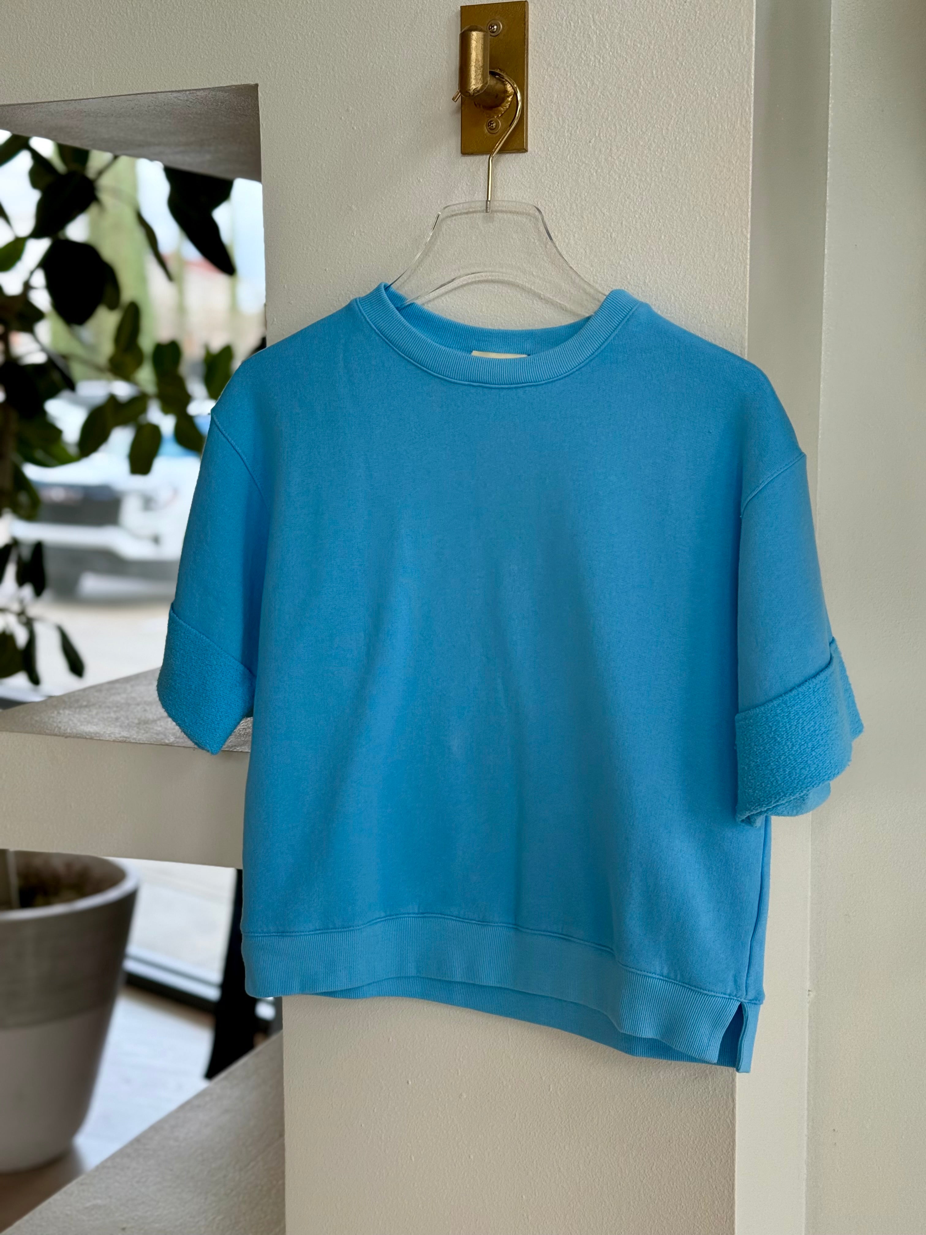 St1657 Capri Blue Pullover Sweatshirt