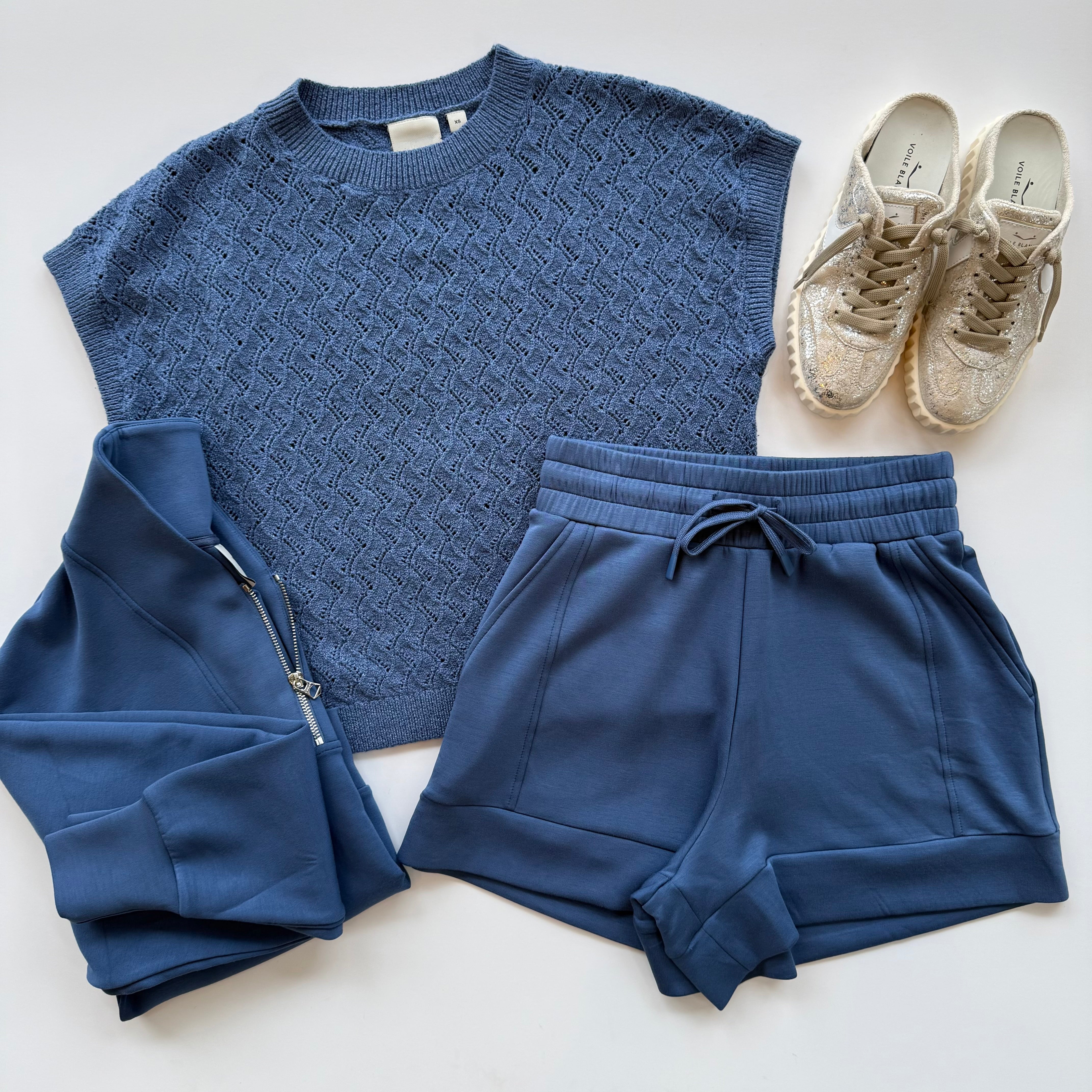 Va03190 Blue Knit Top