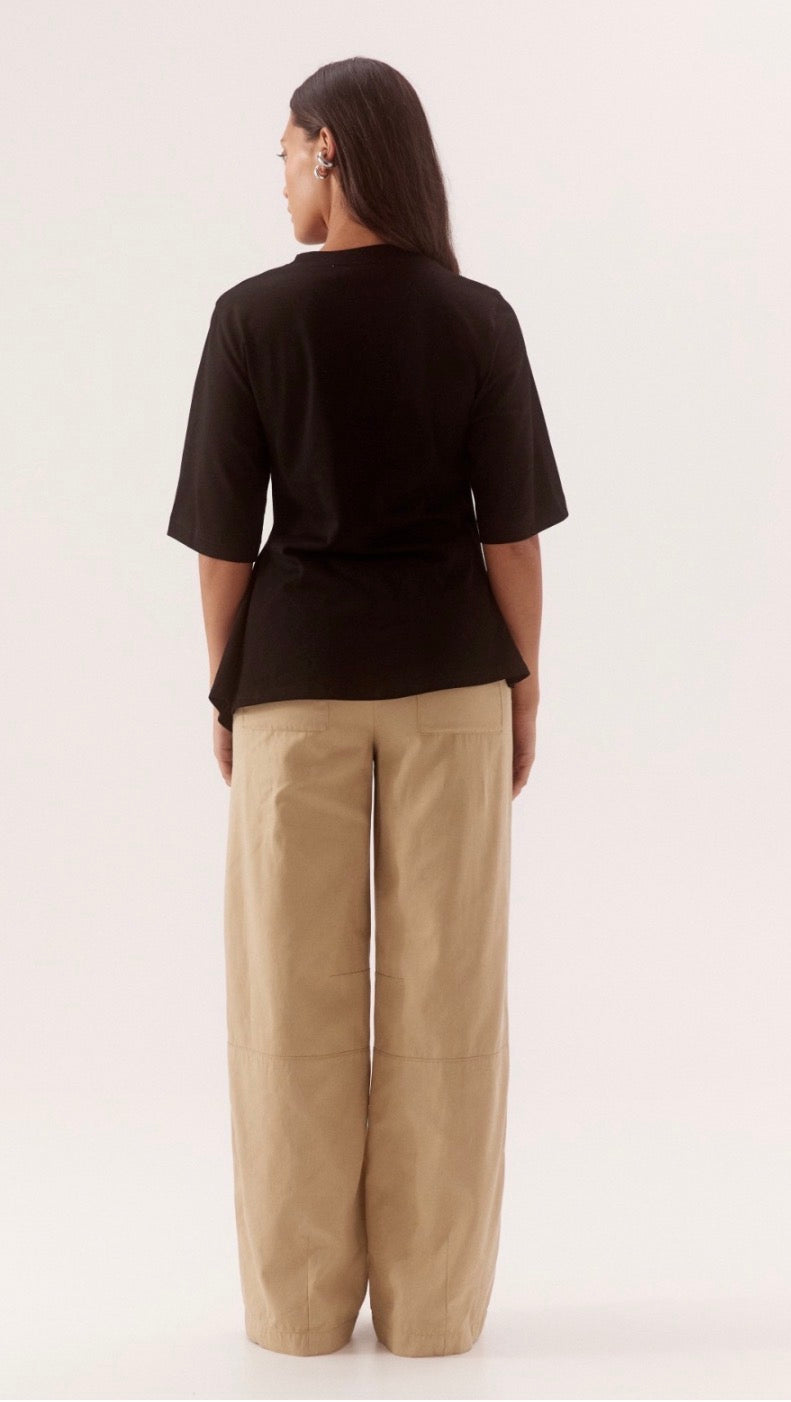 So6045 Black Split Hem Tee