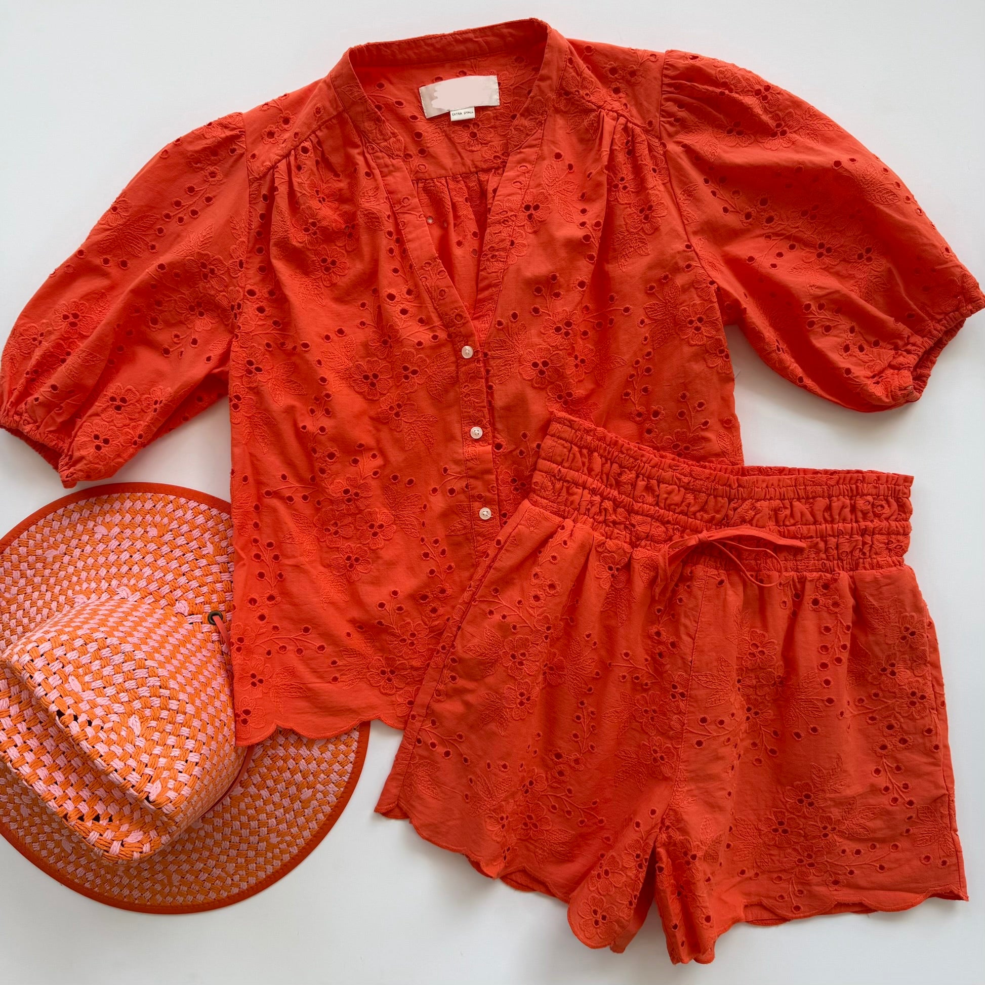 Tr1575 Orange Eyelet Shorts
