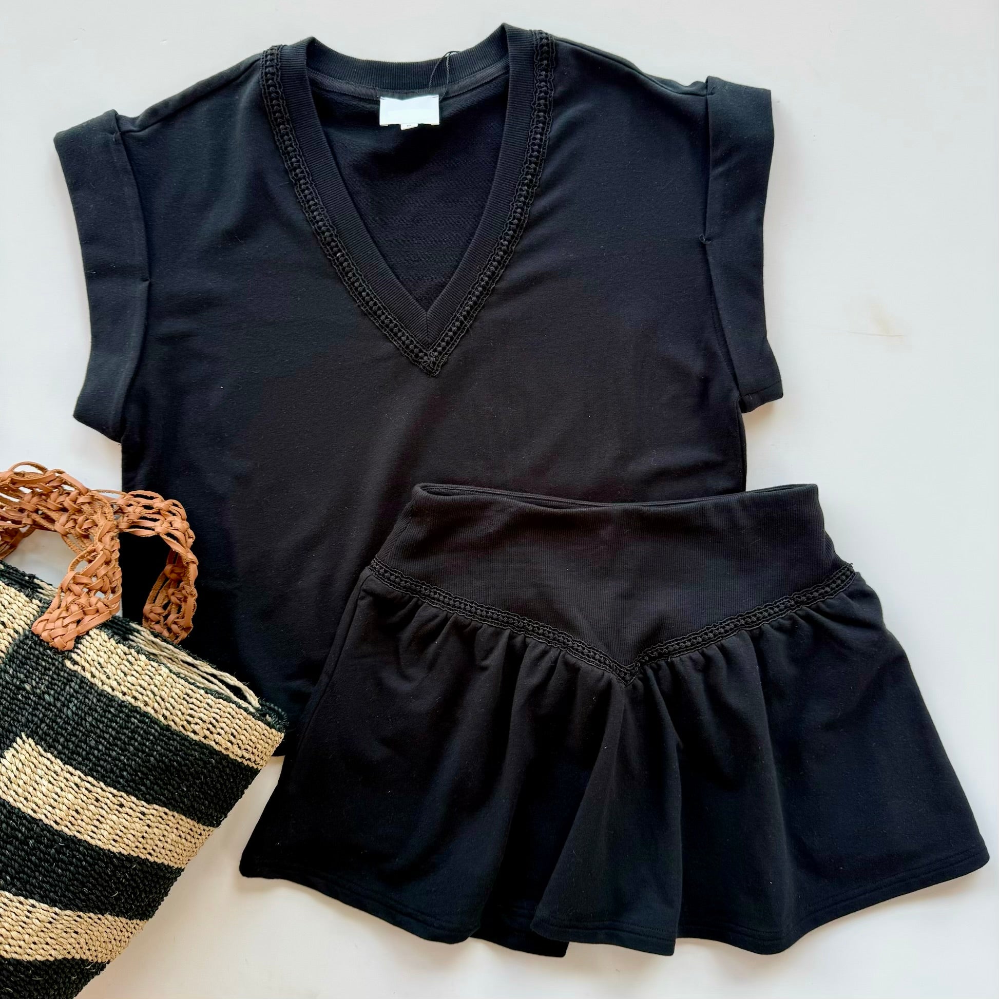 Su078 Black Pullover