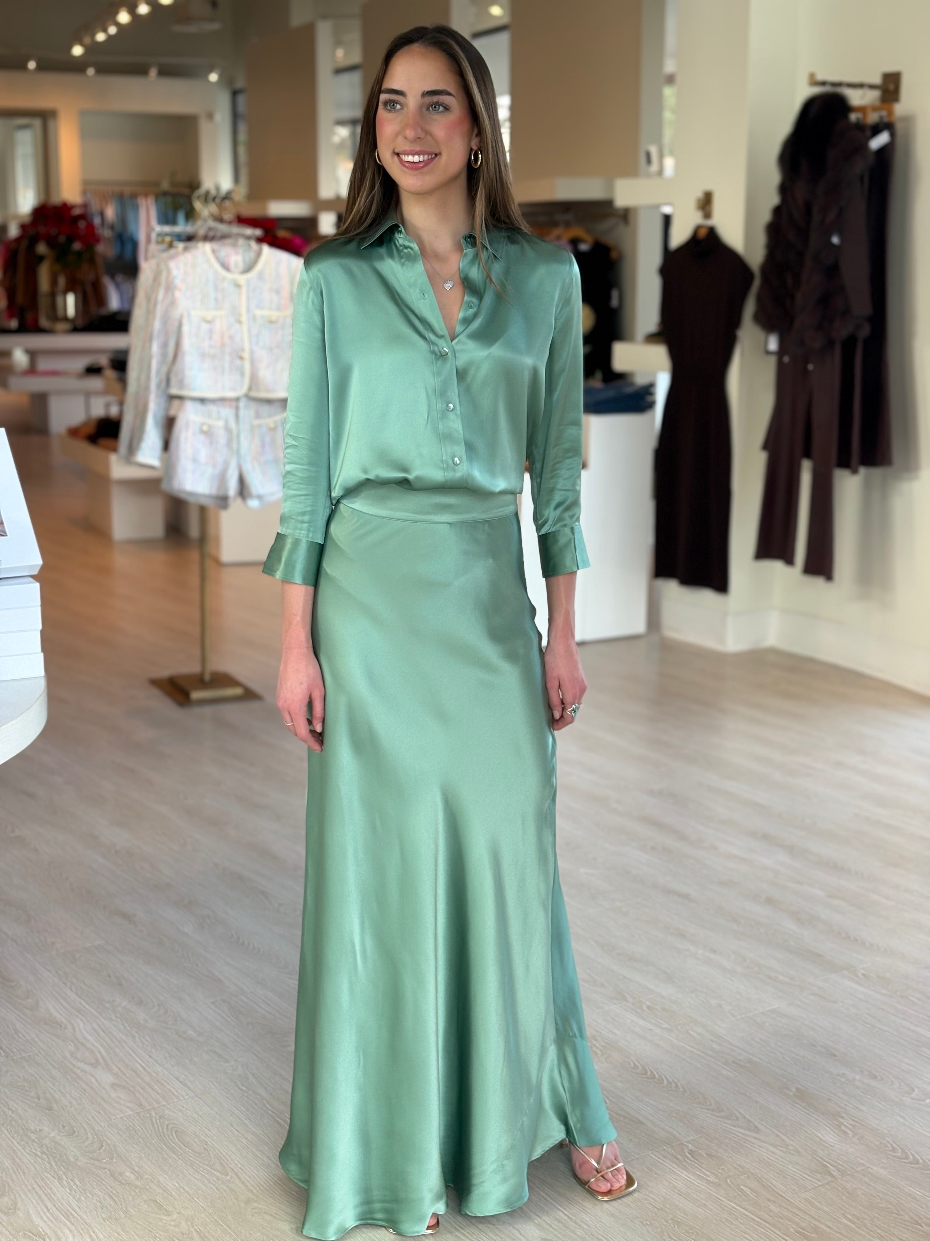 La40126 Mint Green Silk Blouse