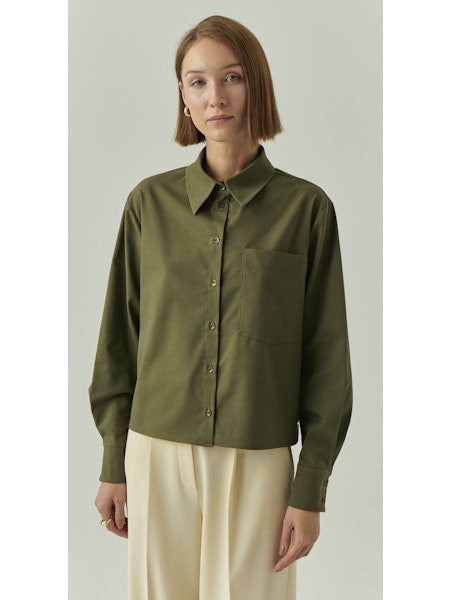 Ex8006 Khaki Green Button Top