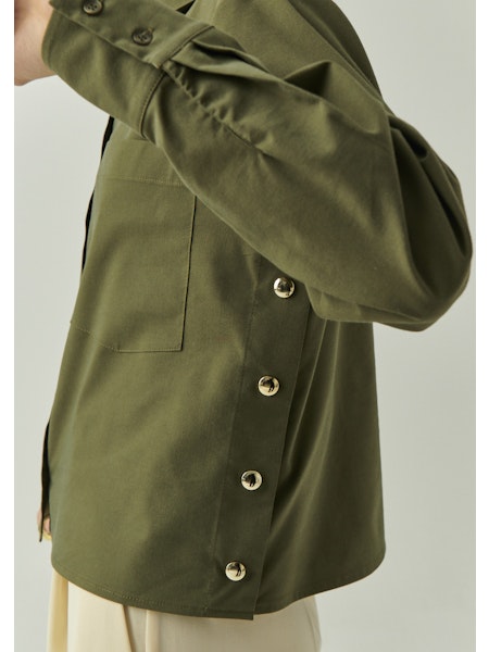 Ex8006 Khaki Green Button Top