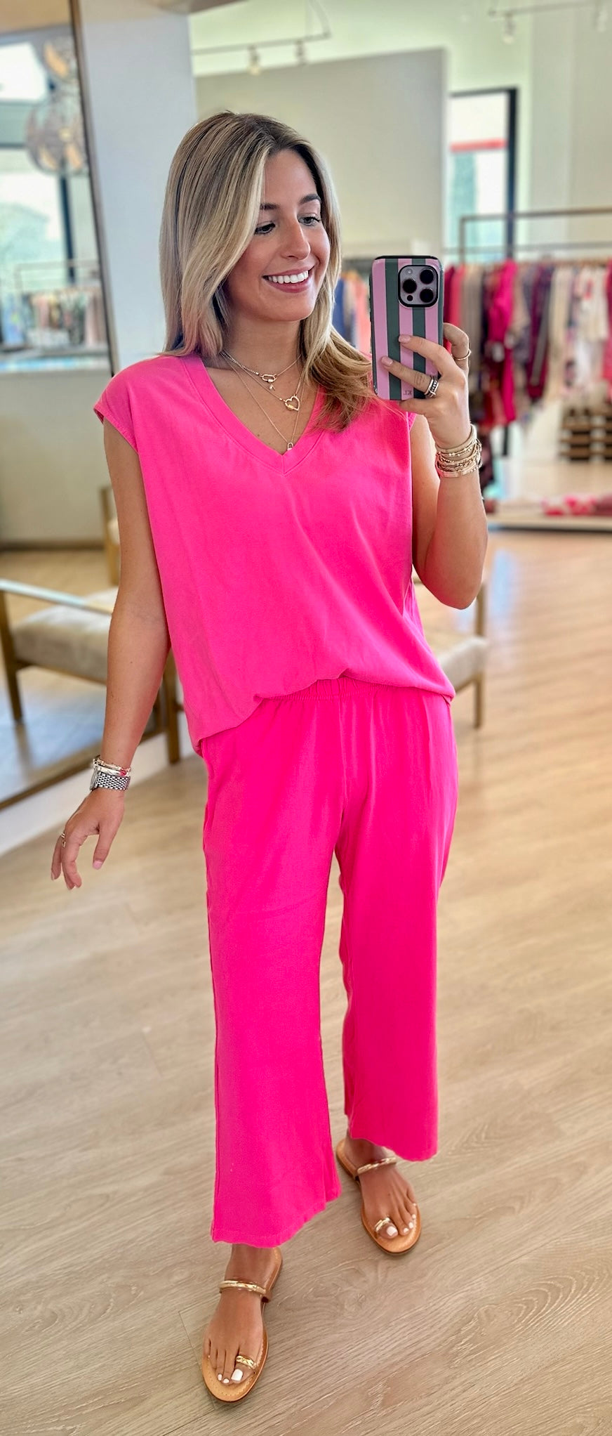 Xixkj007 Xirena Neon Pink Vneck Top