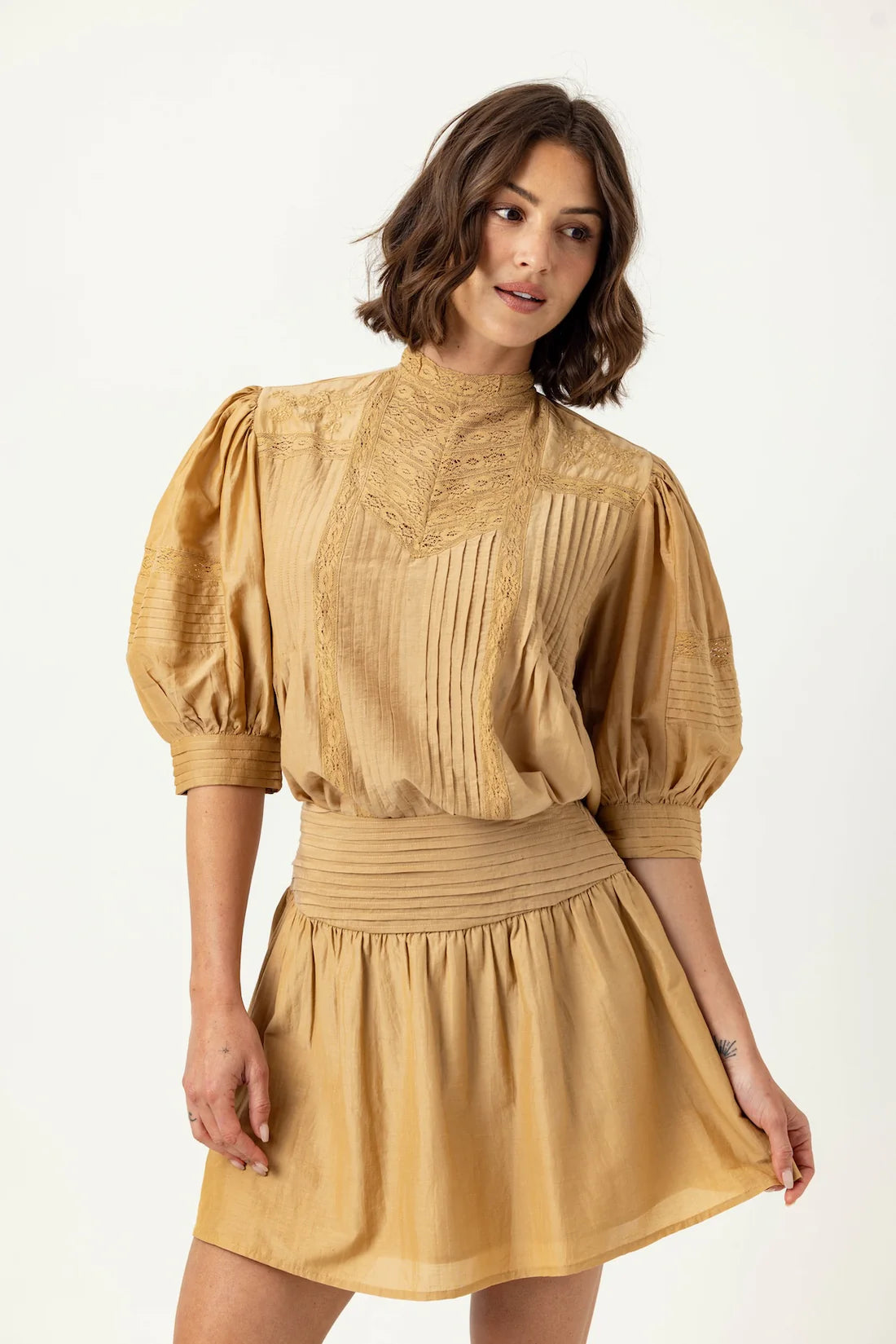 Su293 Brushed Gold Skirt