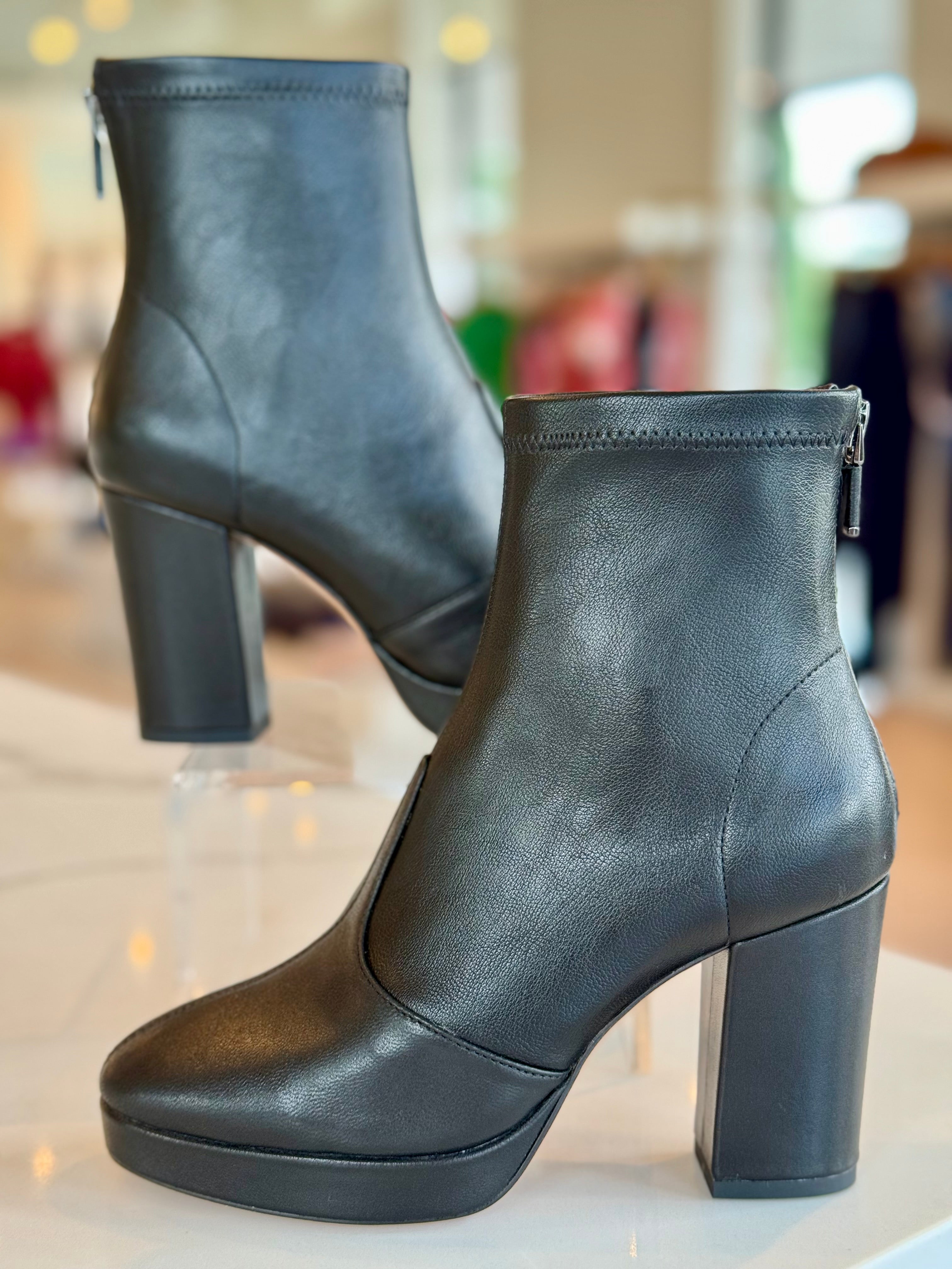 Lo045 Black Leather Boot