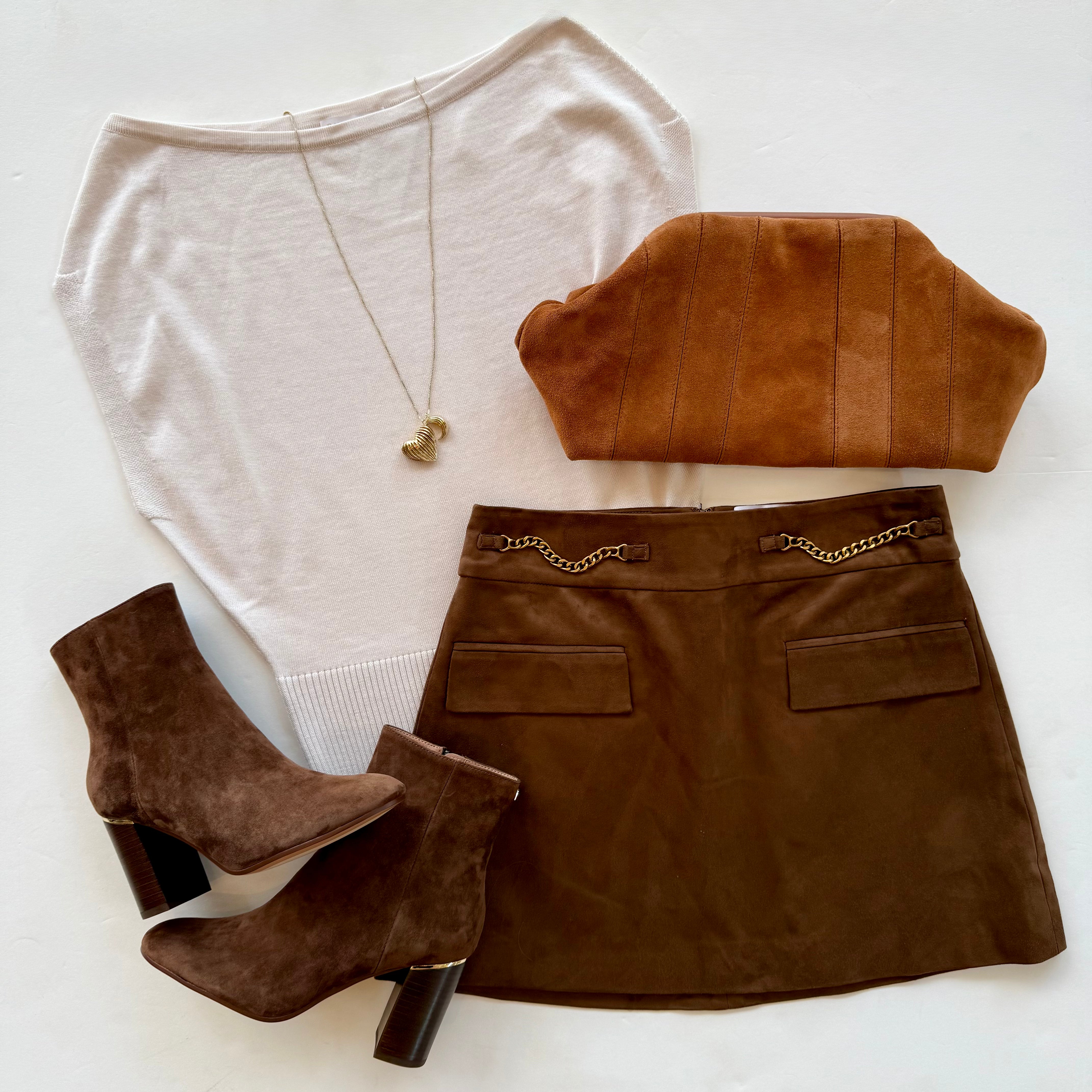 Raa6006 Faux Suede Mini Skirt