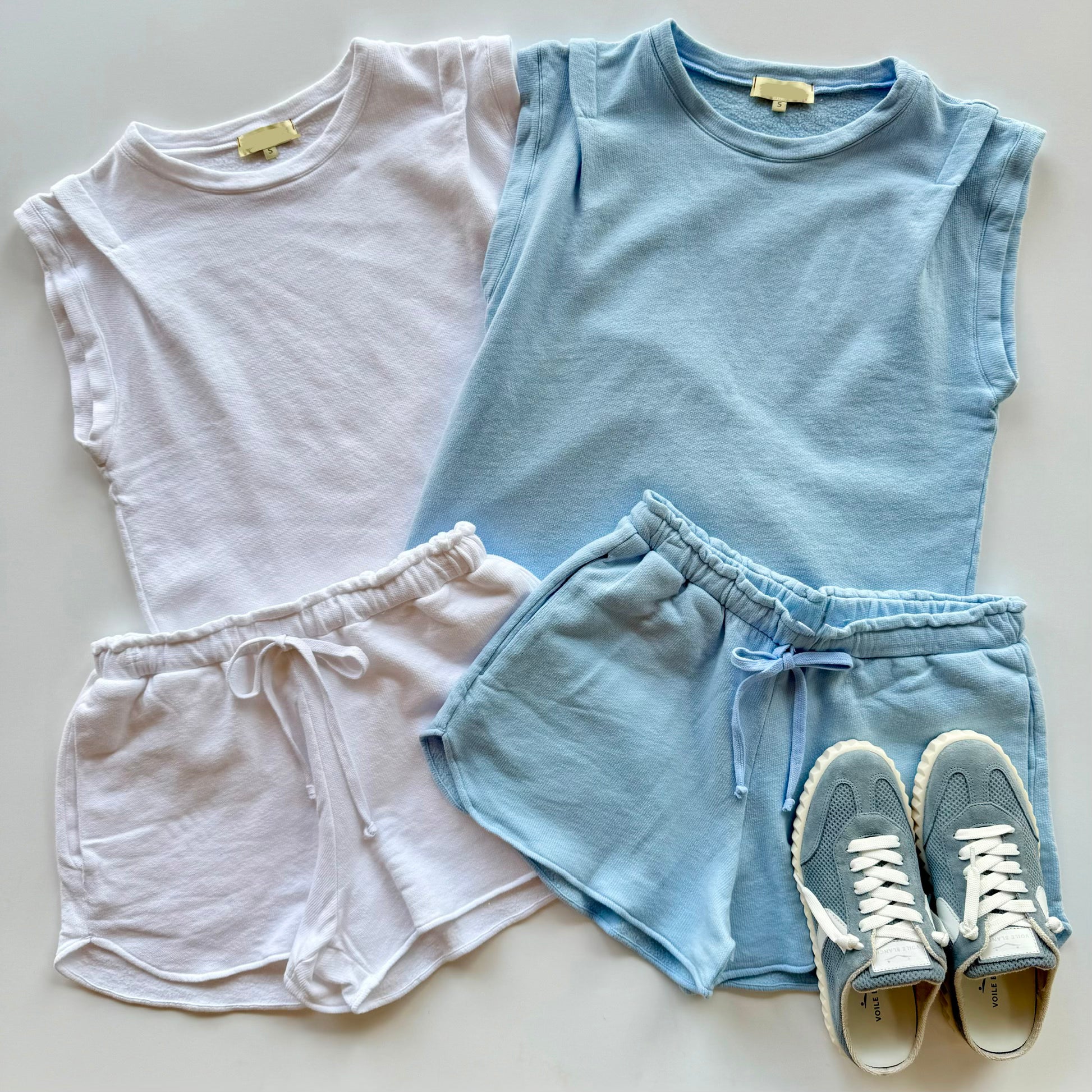 St3263 White Drawstring Short