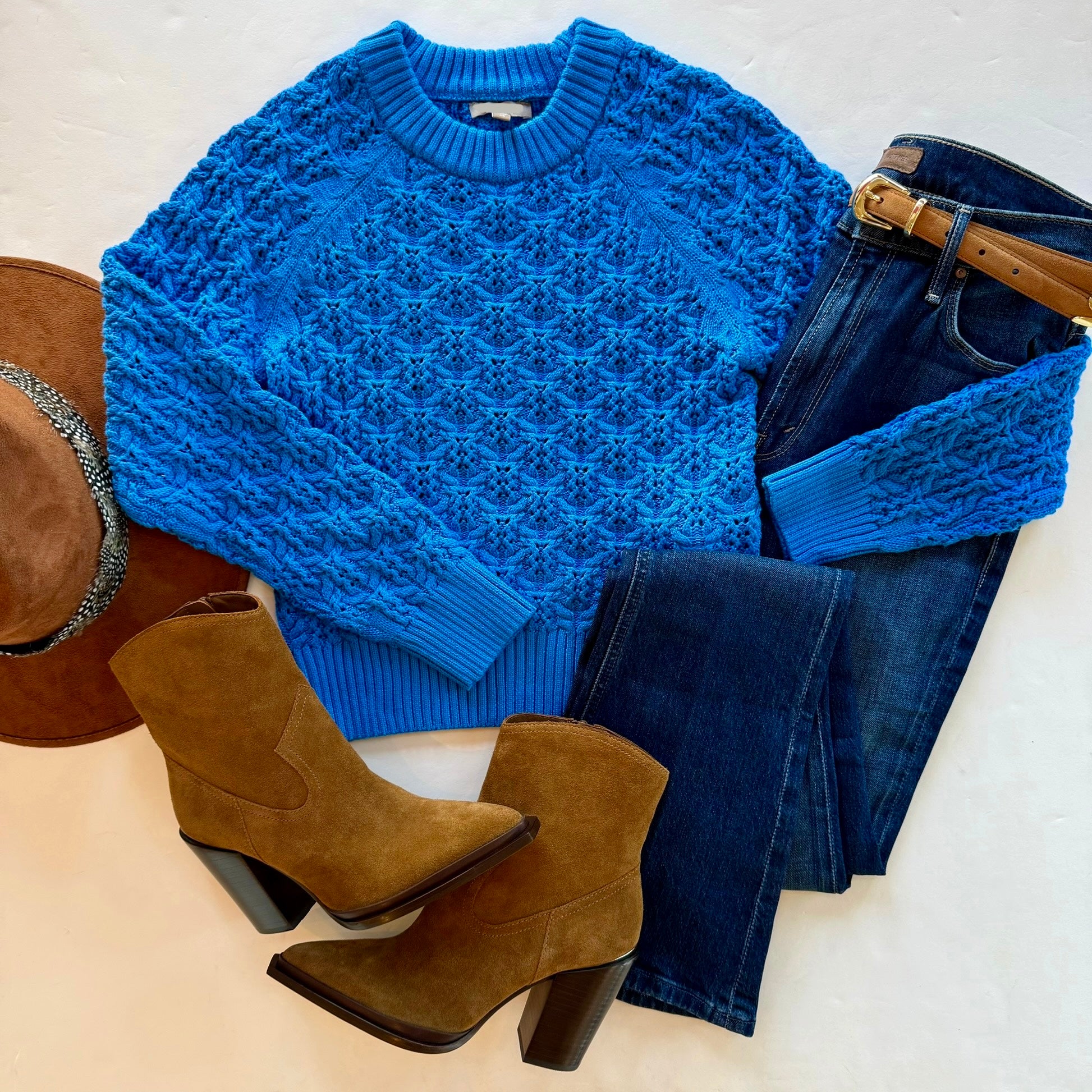 Lipa3215 Dutch Blue Sweater