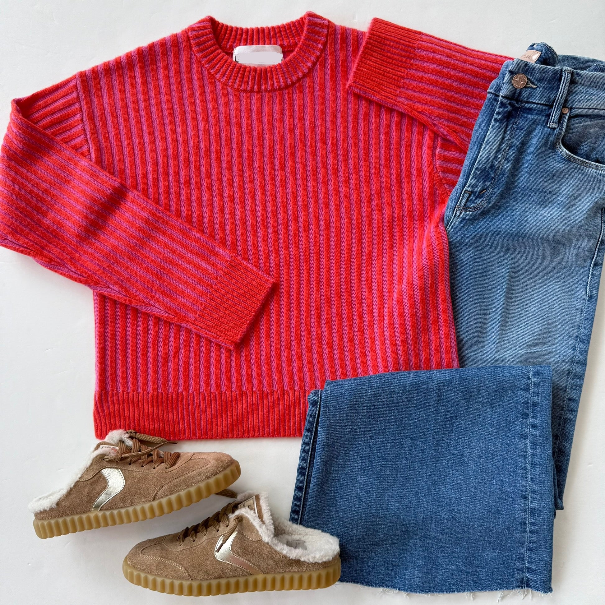 Coa256 Strawberry Ribbed Sweater