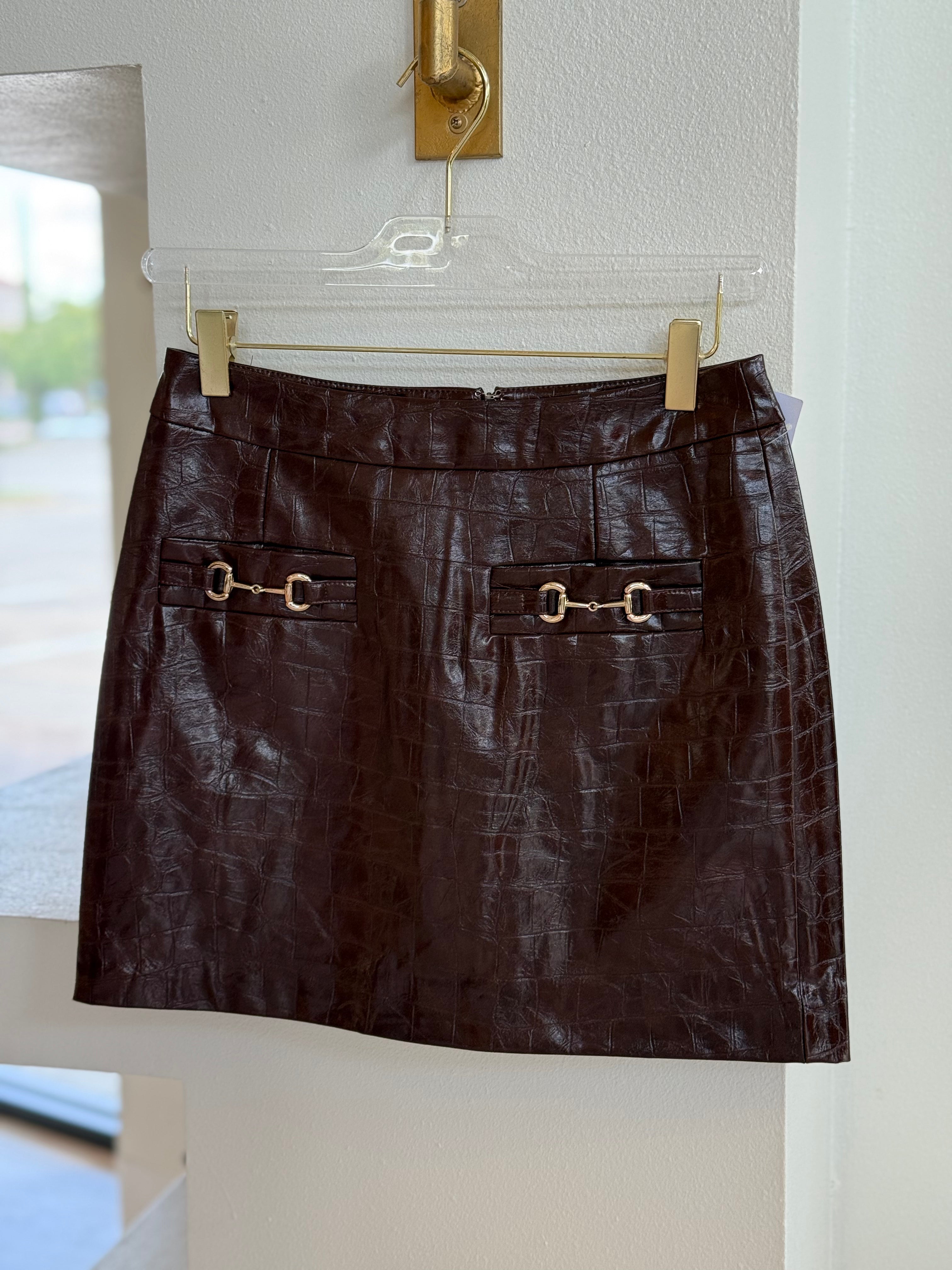 Do75874 Faux Horse Bit Skirt - Mahogany