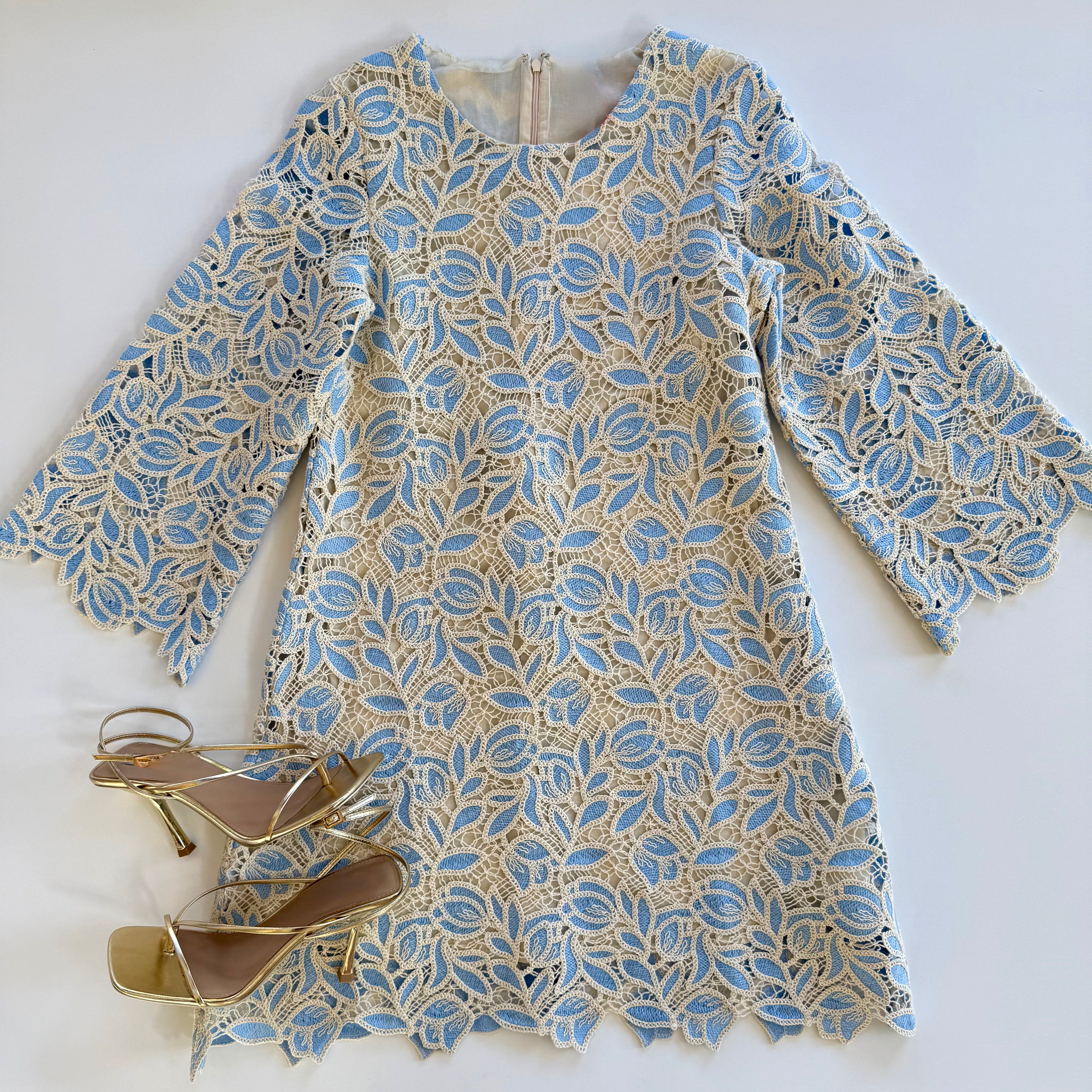 Ne210 Blue Lace Shift Dress