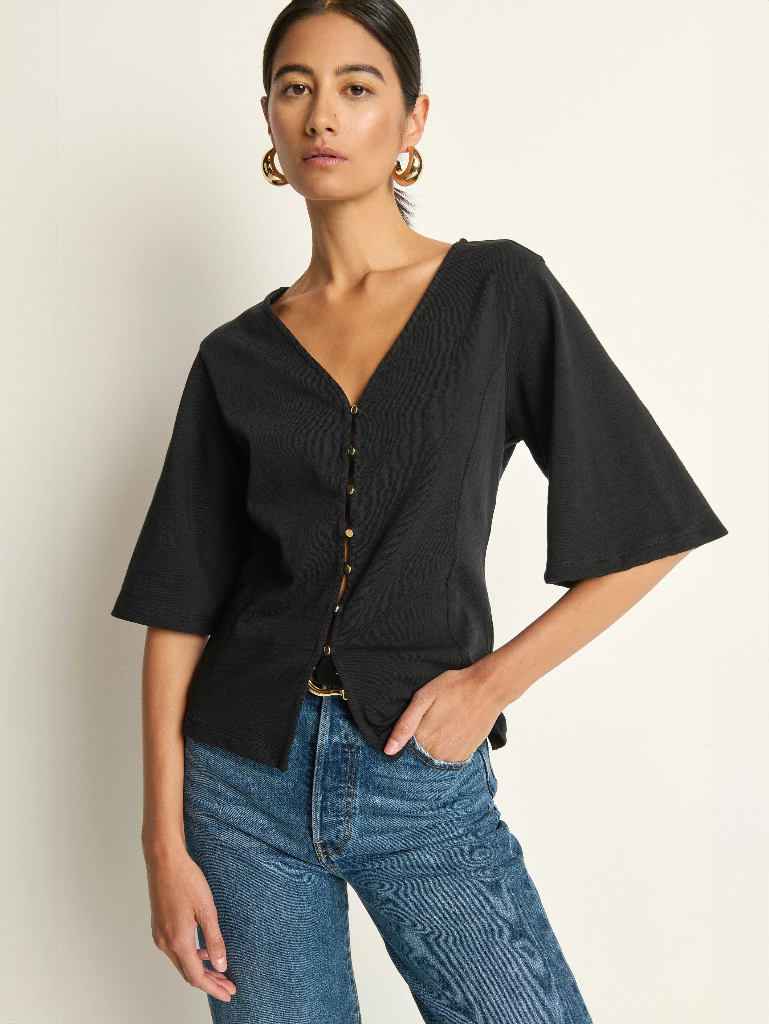Na11152 Black Flutter Sleeve Top